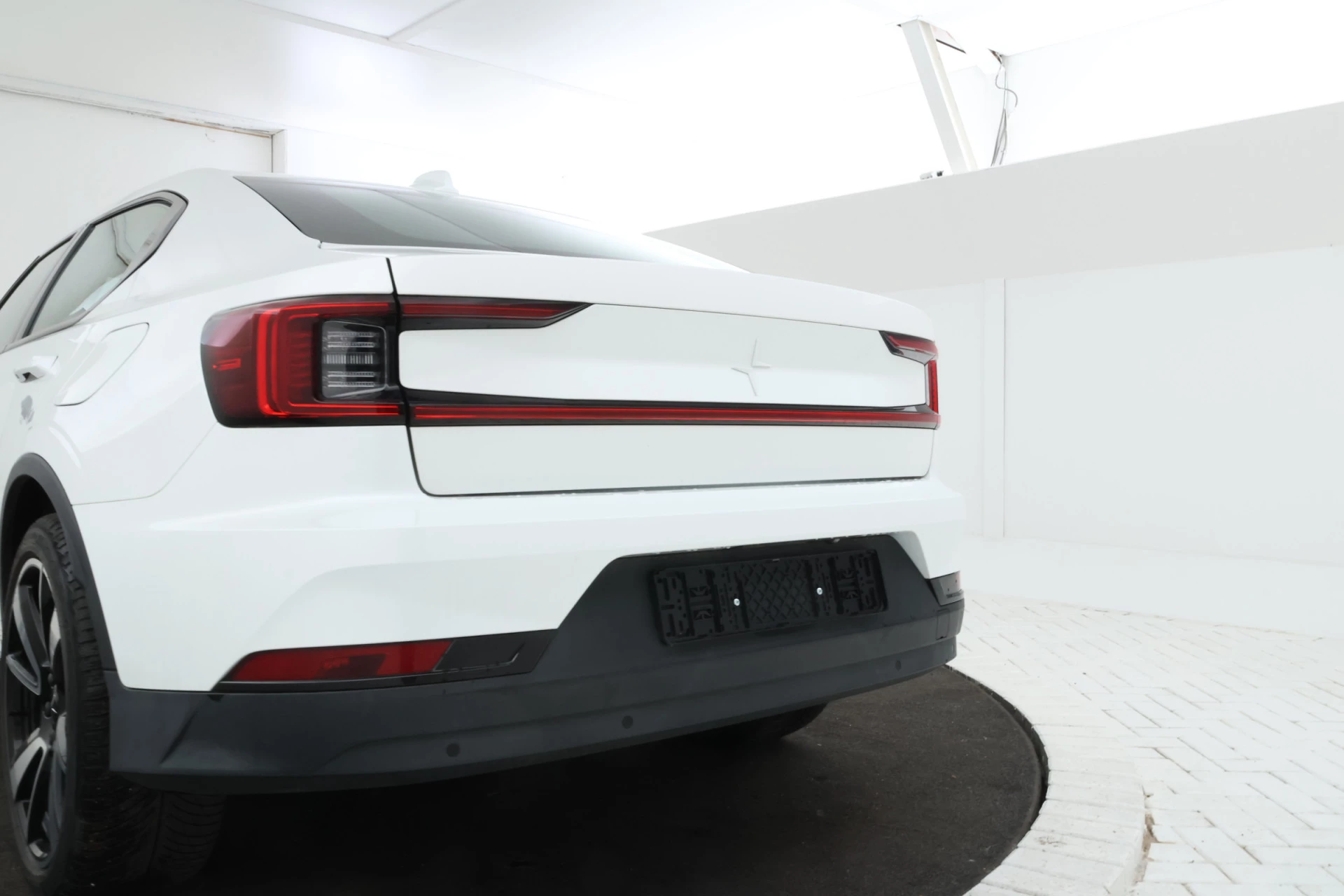Hoofdafbeelding Polestar 2