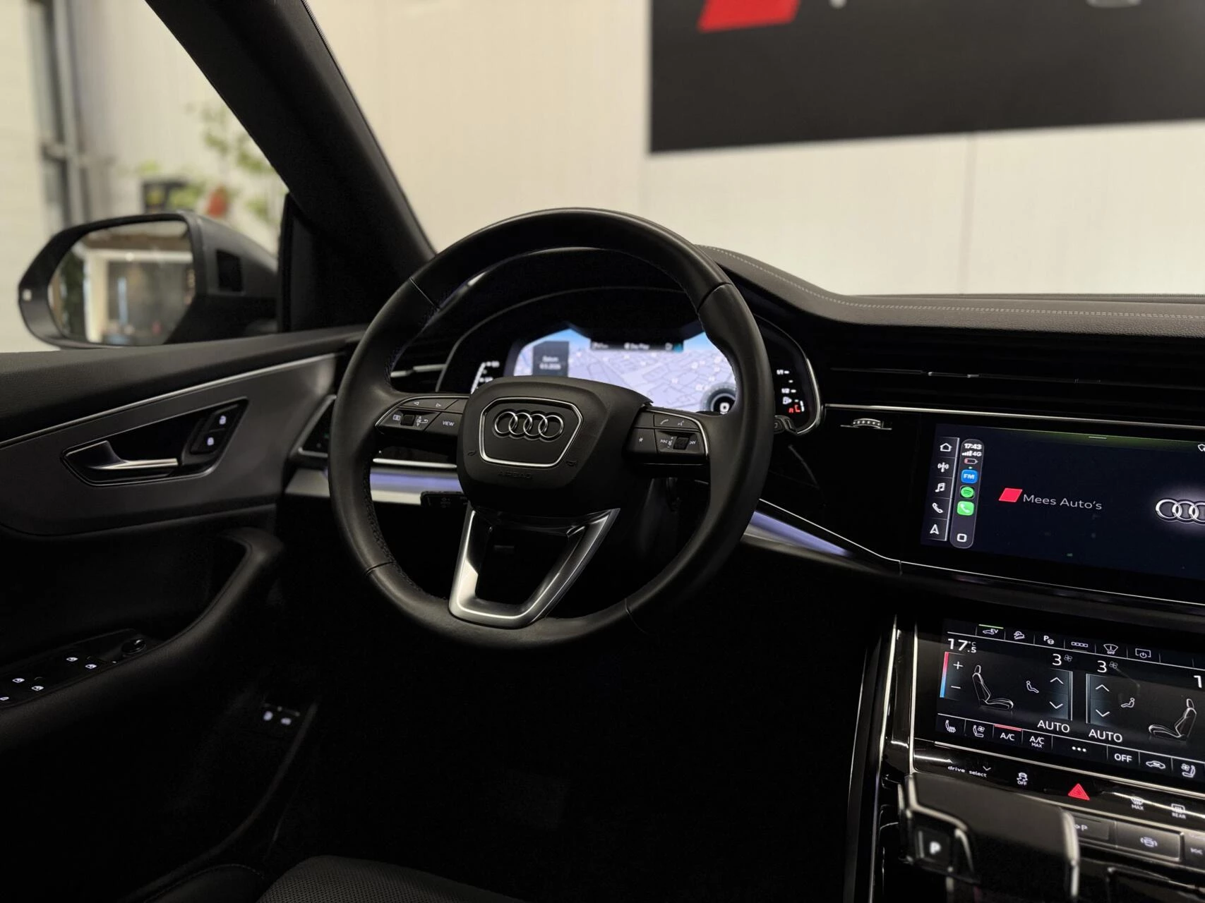 Hoofdafbeelding Audi Q8