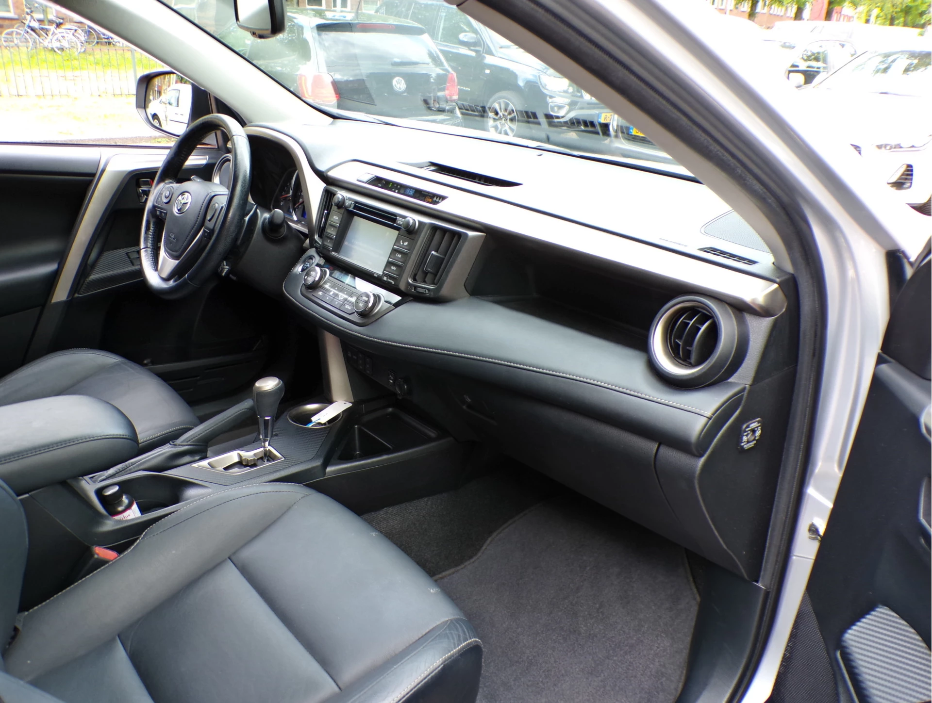 Hoofdafbeelding Toyota RAV4