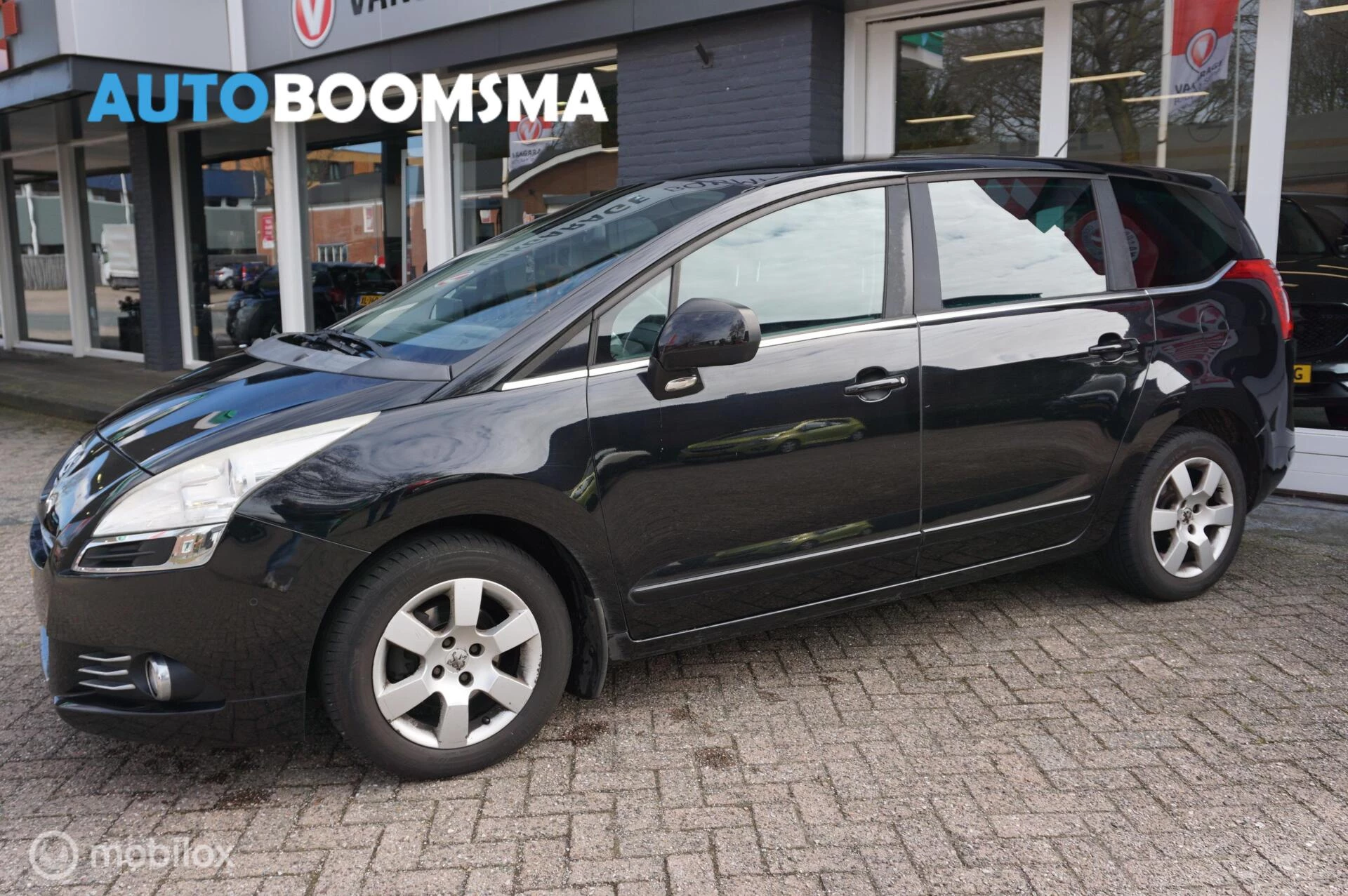 Hoofdafbeelding Peugeot 5008