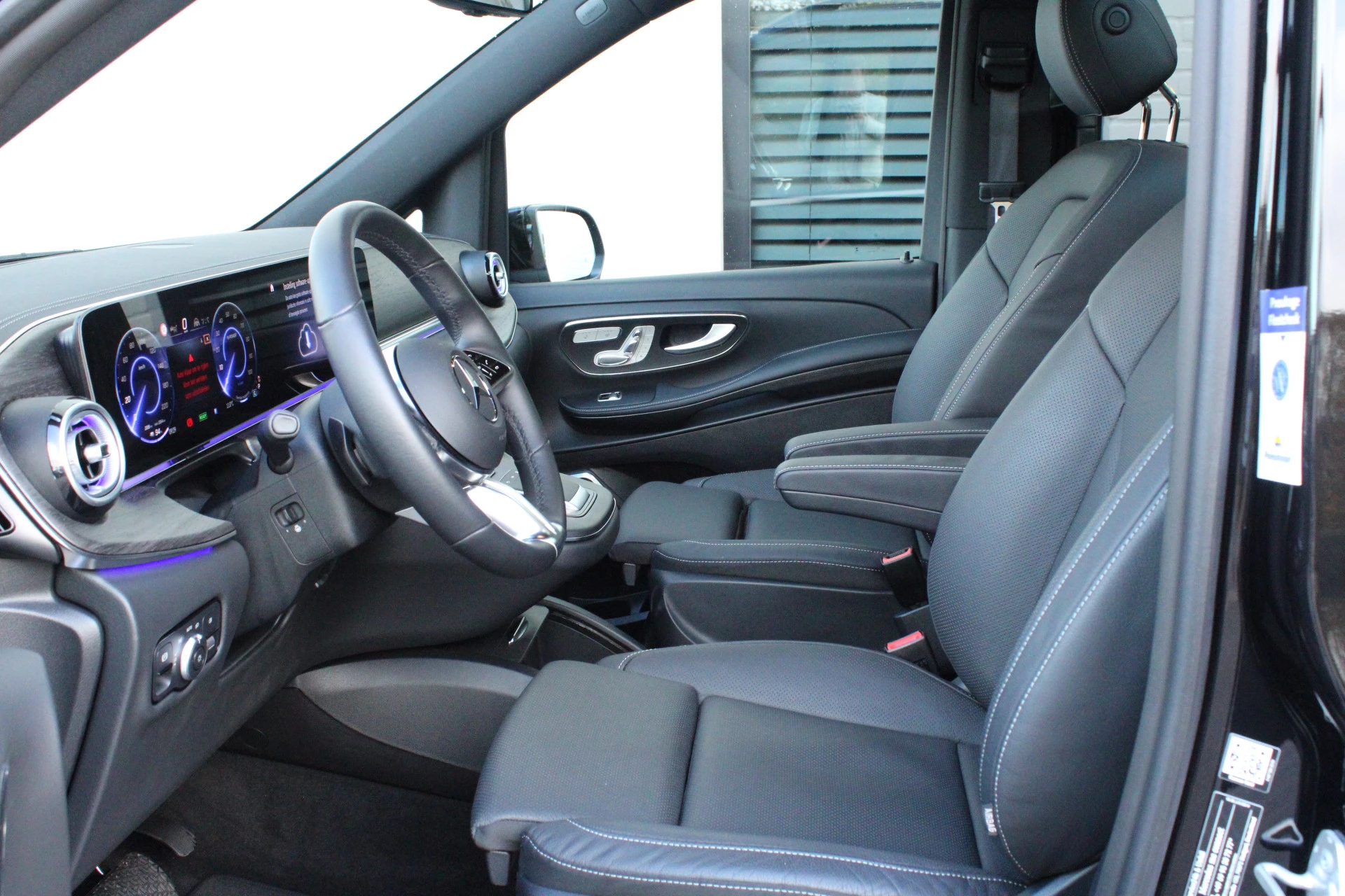 Hoofdafbeelding Mercedes-Benz EQV