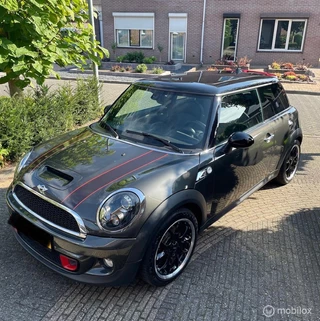 Mini 3-Deurs 1.6 Cooper S Chilli Xenon/Leder/Panoramadak/Navigatie