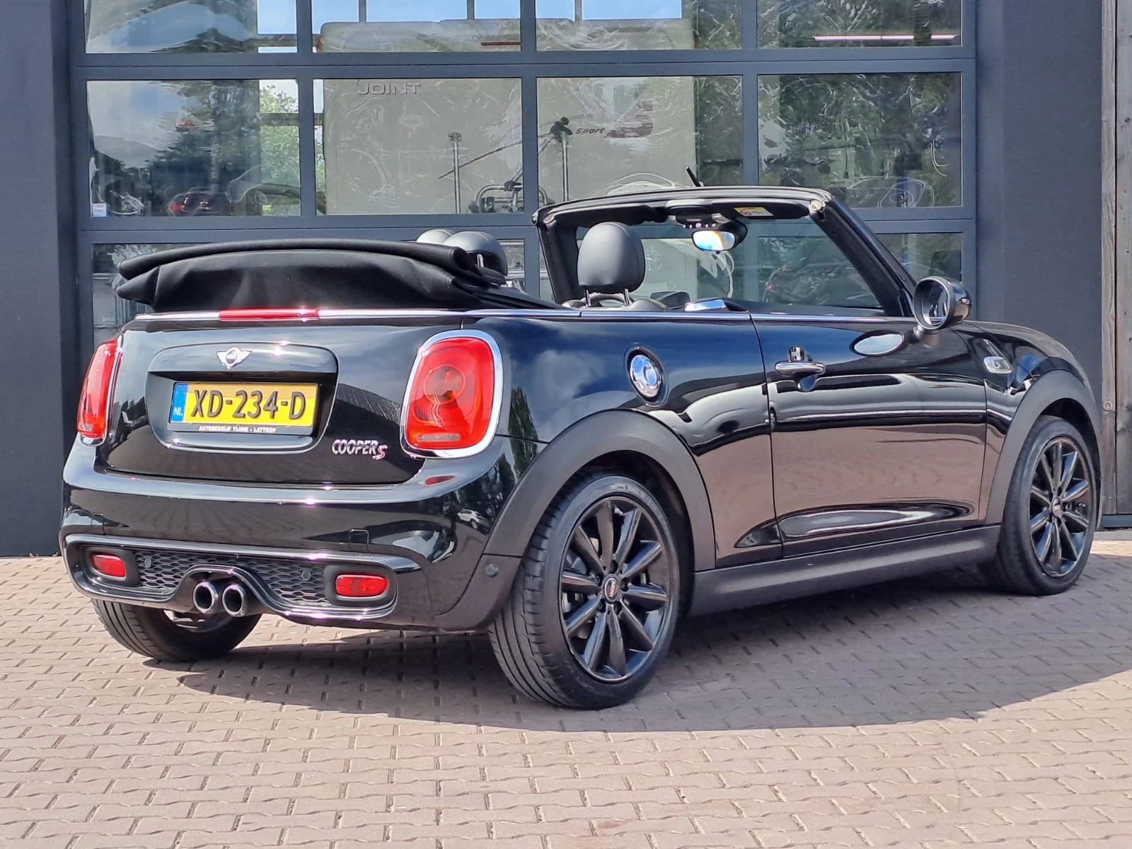 Hoofdafbeelding MINI Cooper S Cabrio