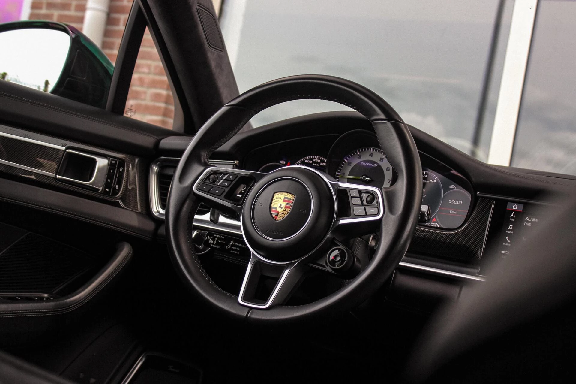 Hoofdafbeelding Porsche Panamera