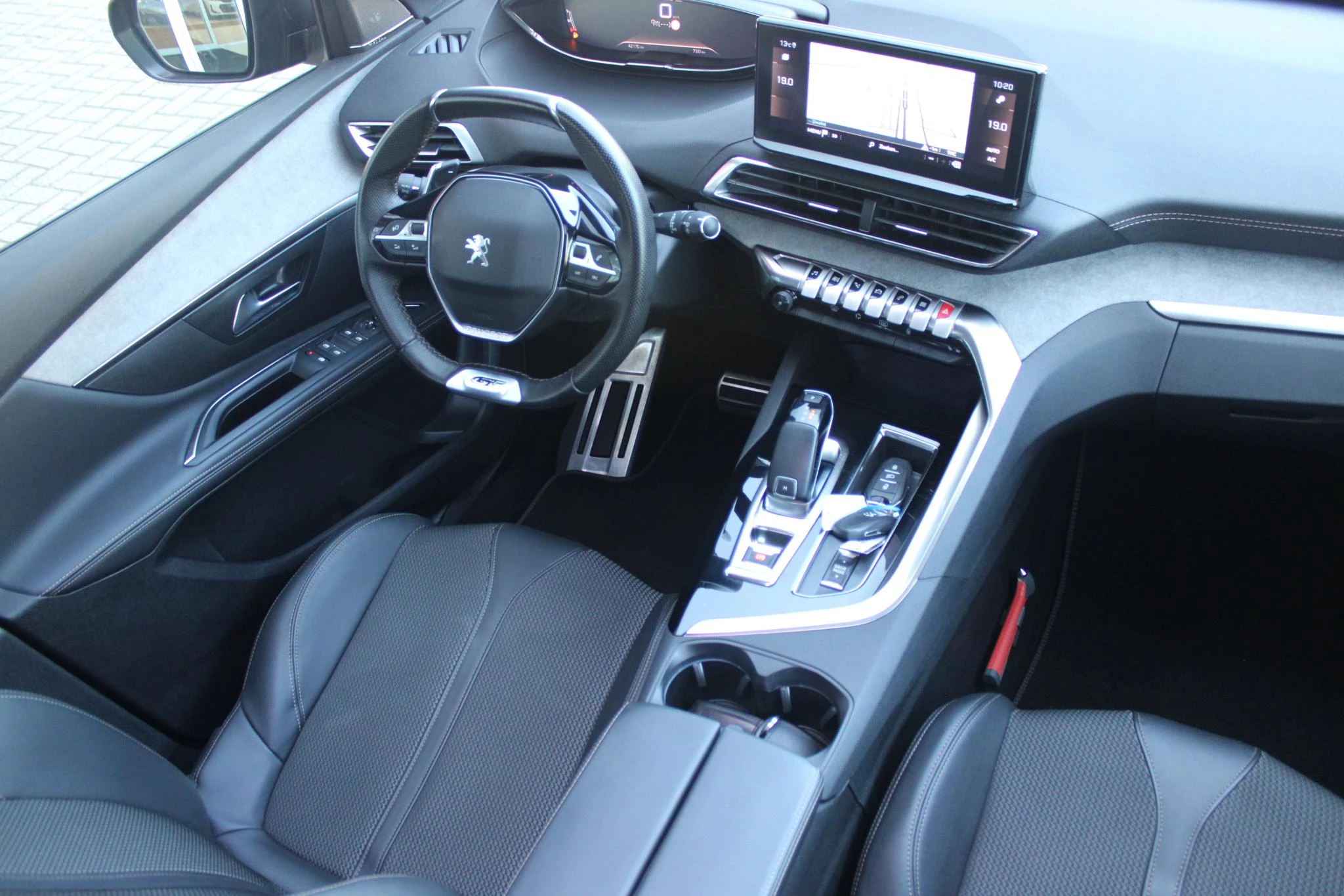 Hoofdafbeelding Peugeot 5008