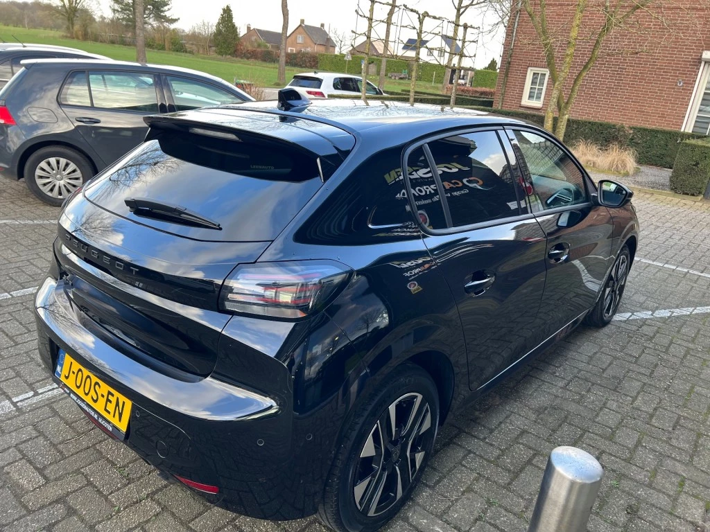 Hoofdafbeelding Peugeot 208