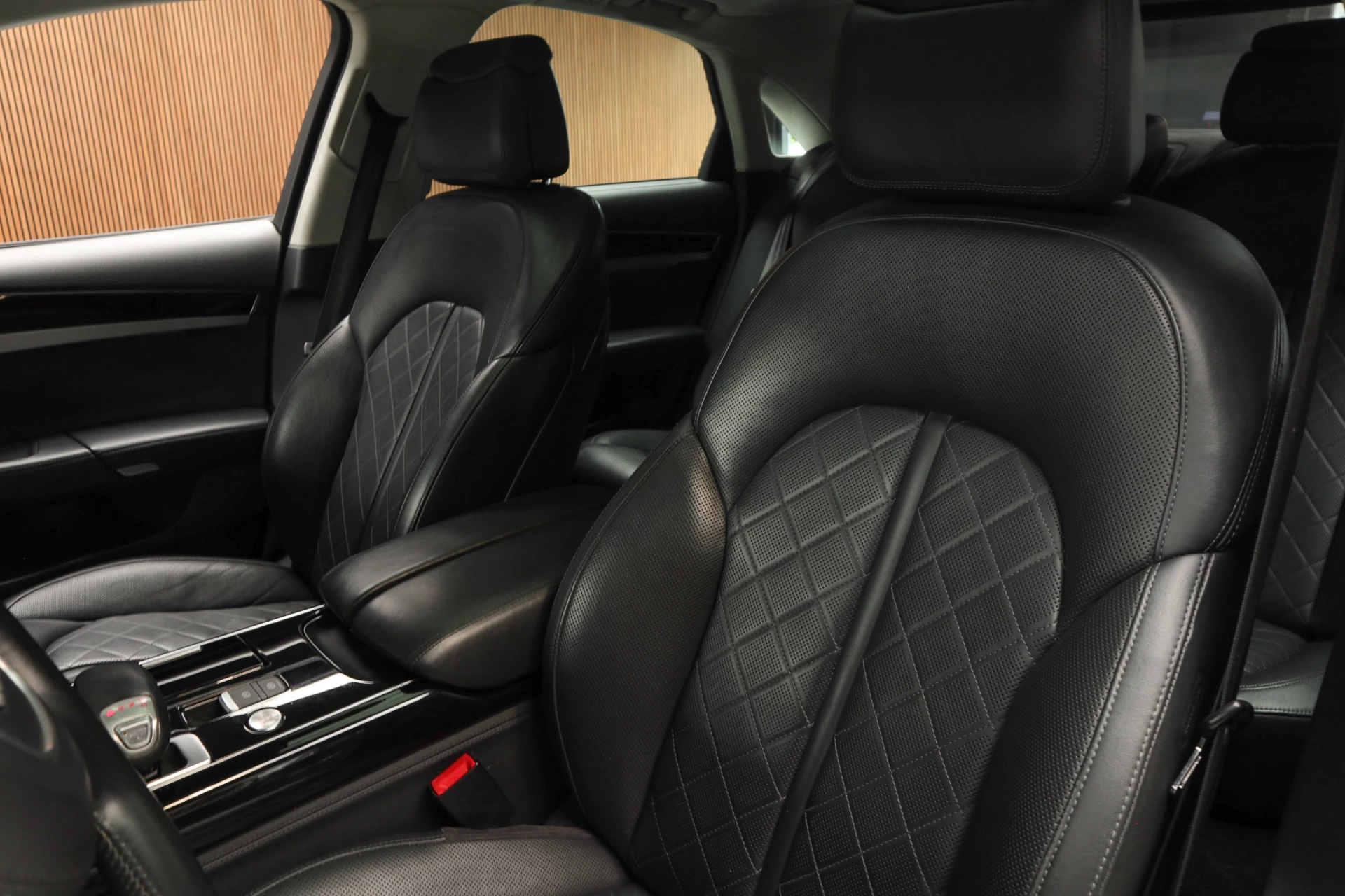 Hoofdafbeelding Audi A8