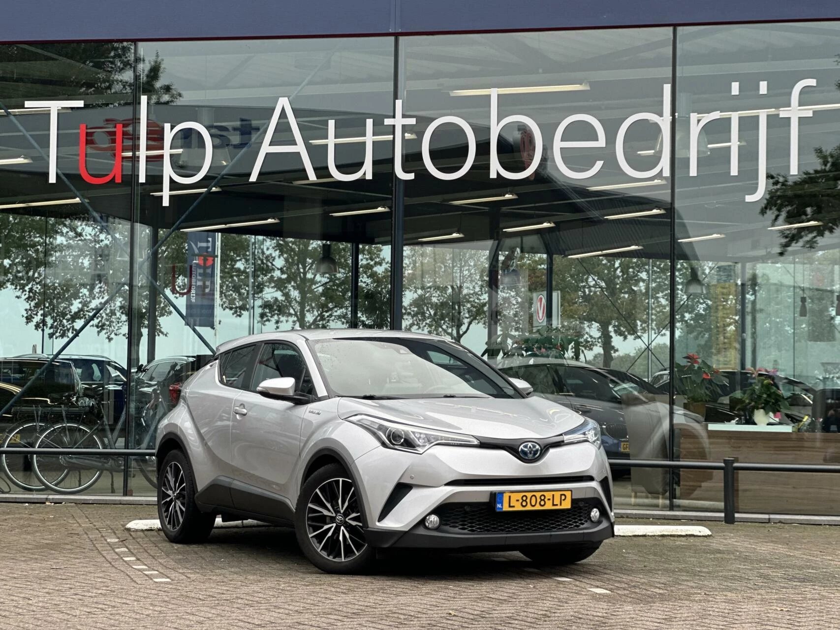 Hoofdafbeelding Toyota C-HR