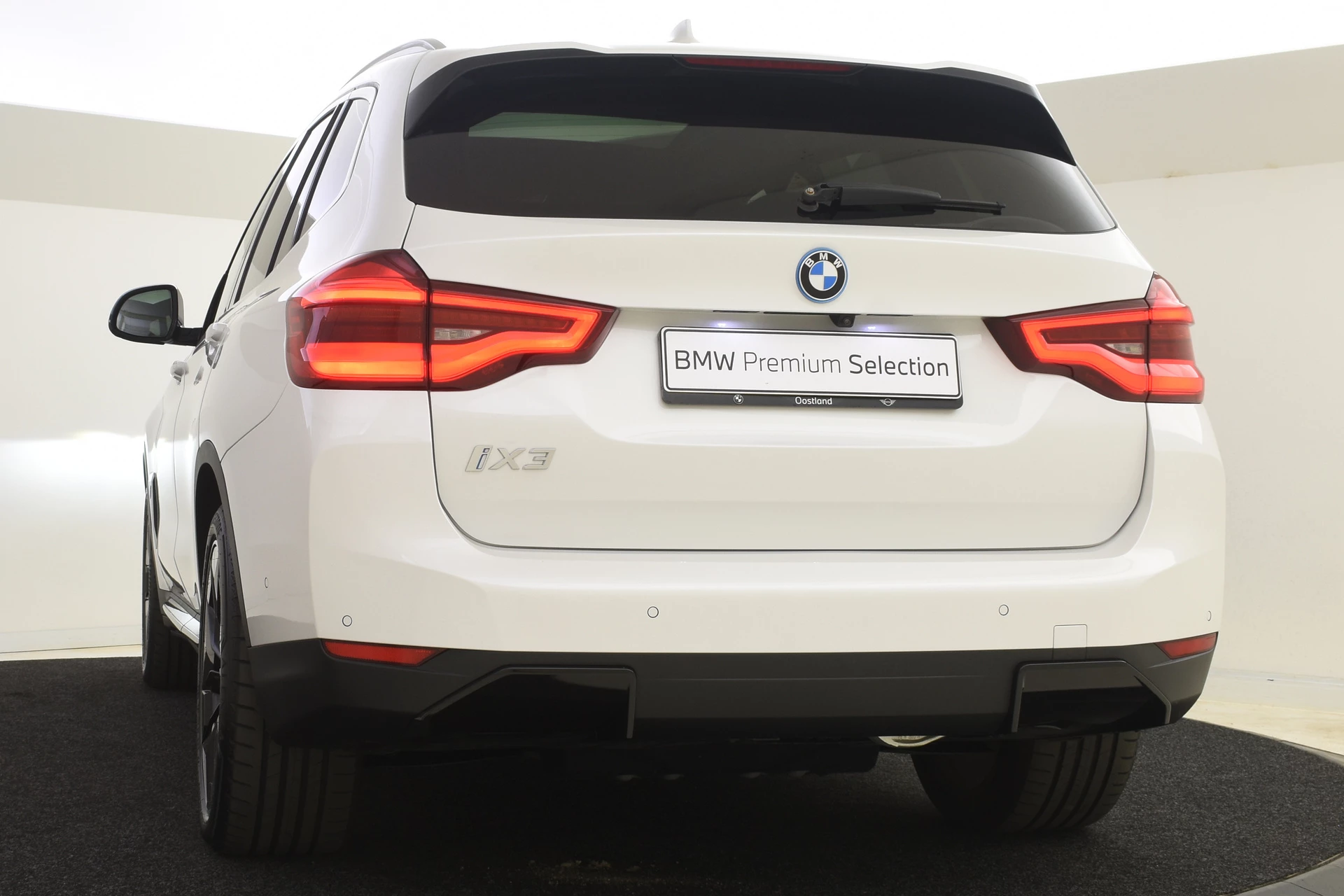 Hoofdafbeelding BMW iX3