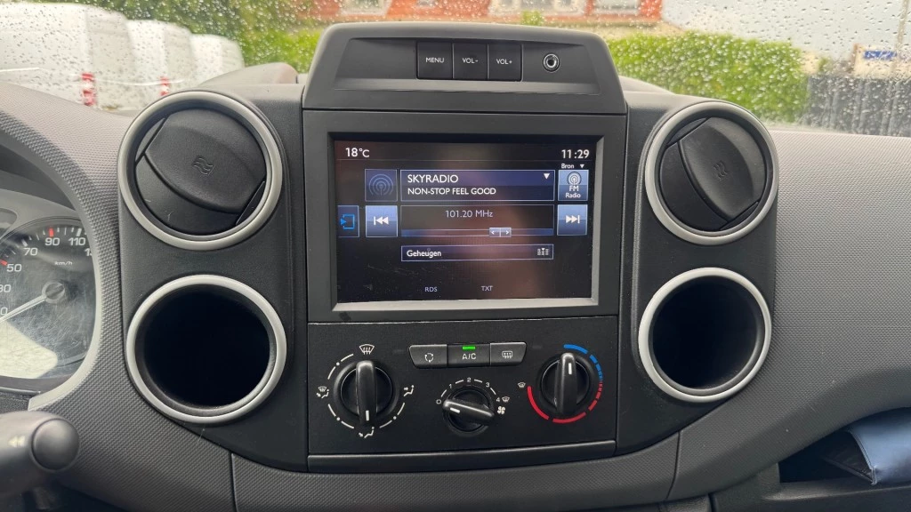 Hoofdafbeelding Peugeot Partner