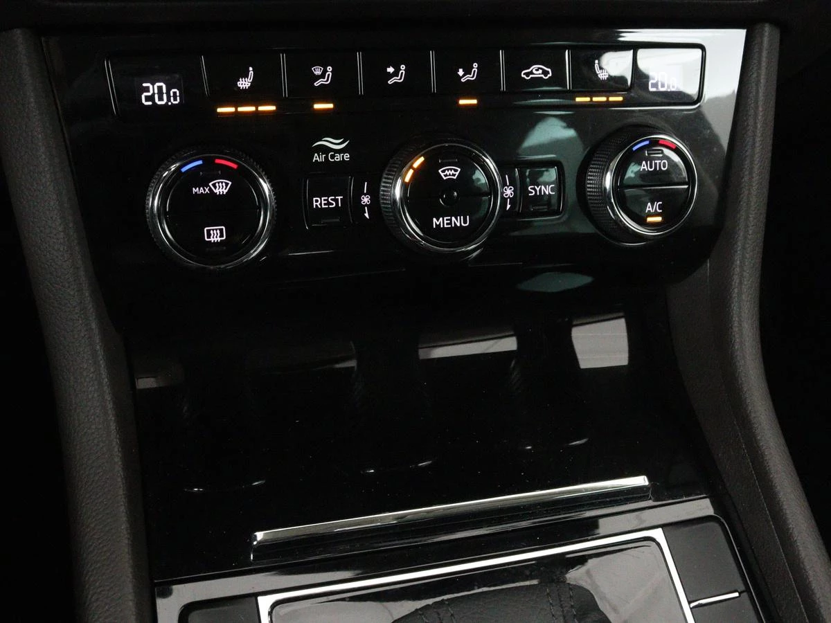 Hoofdafbeelding Škoda Superb
