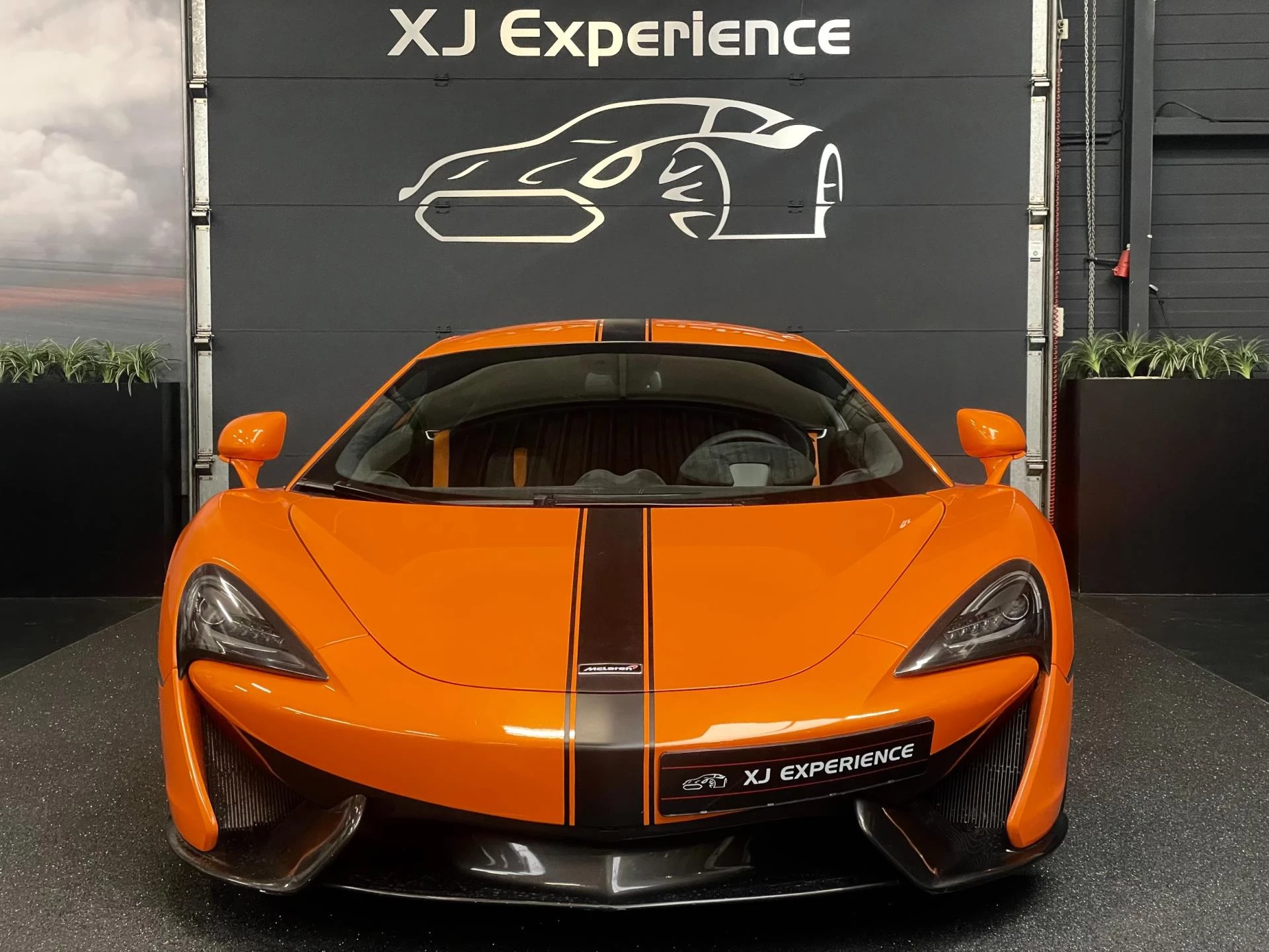 Hoofdafbeelding McLaren 570S