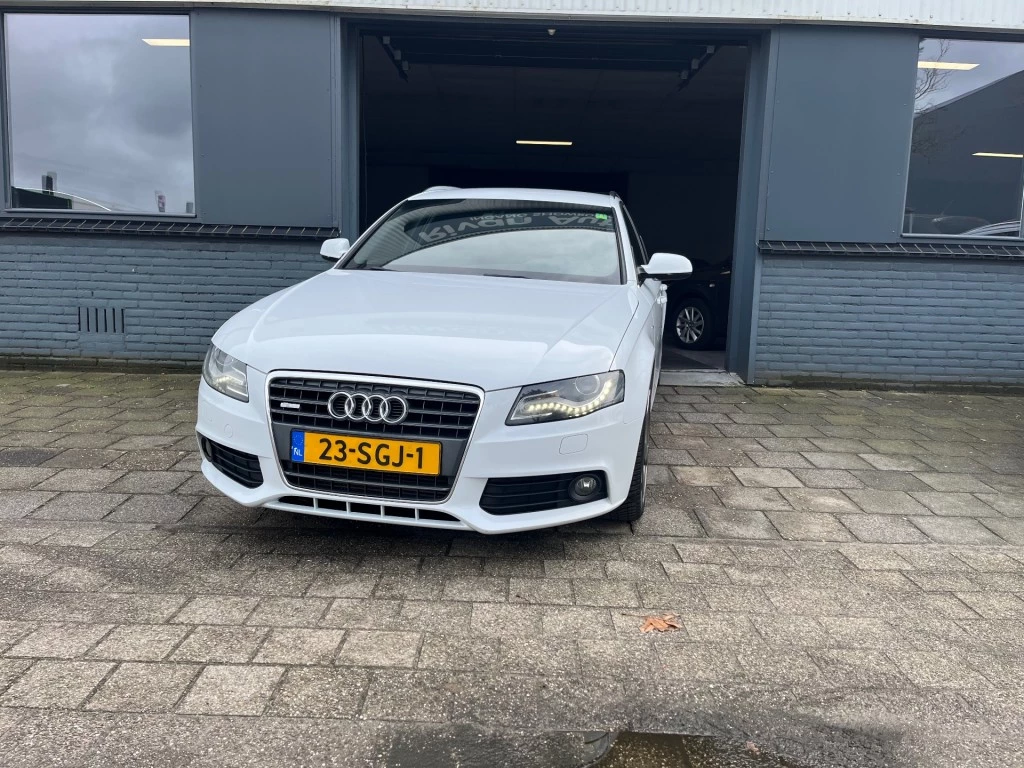 Hoofdafbeelding Audi A4