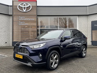 Toyota RAV4 2.5 HYBRID FIRST EDITION TREKHAAK PARK-SENSOREN BLIND-SPOT NAVI APPLE/ANDROID EL-ACHTERKLEP 360° CAMERA NL-AUTO