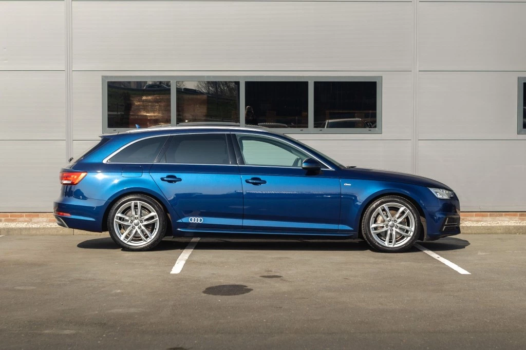 Hoofdafbeelding Audi A4