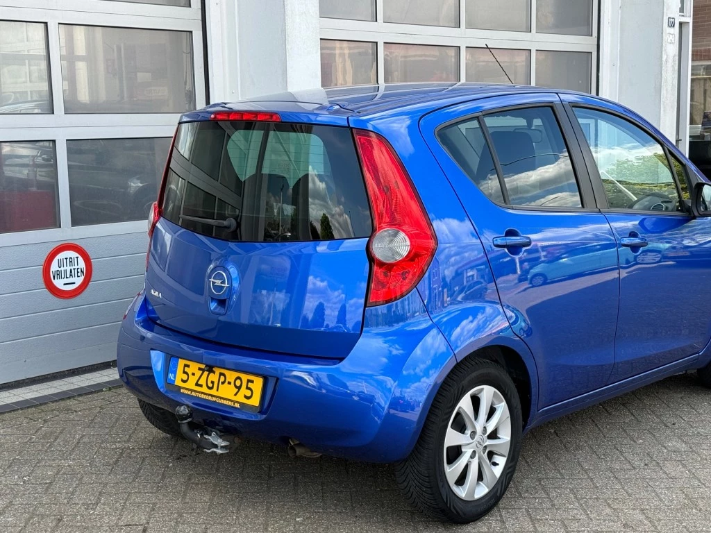 Hoofdafbeelding Opel Agila
