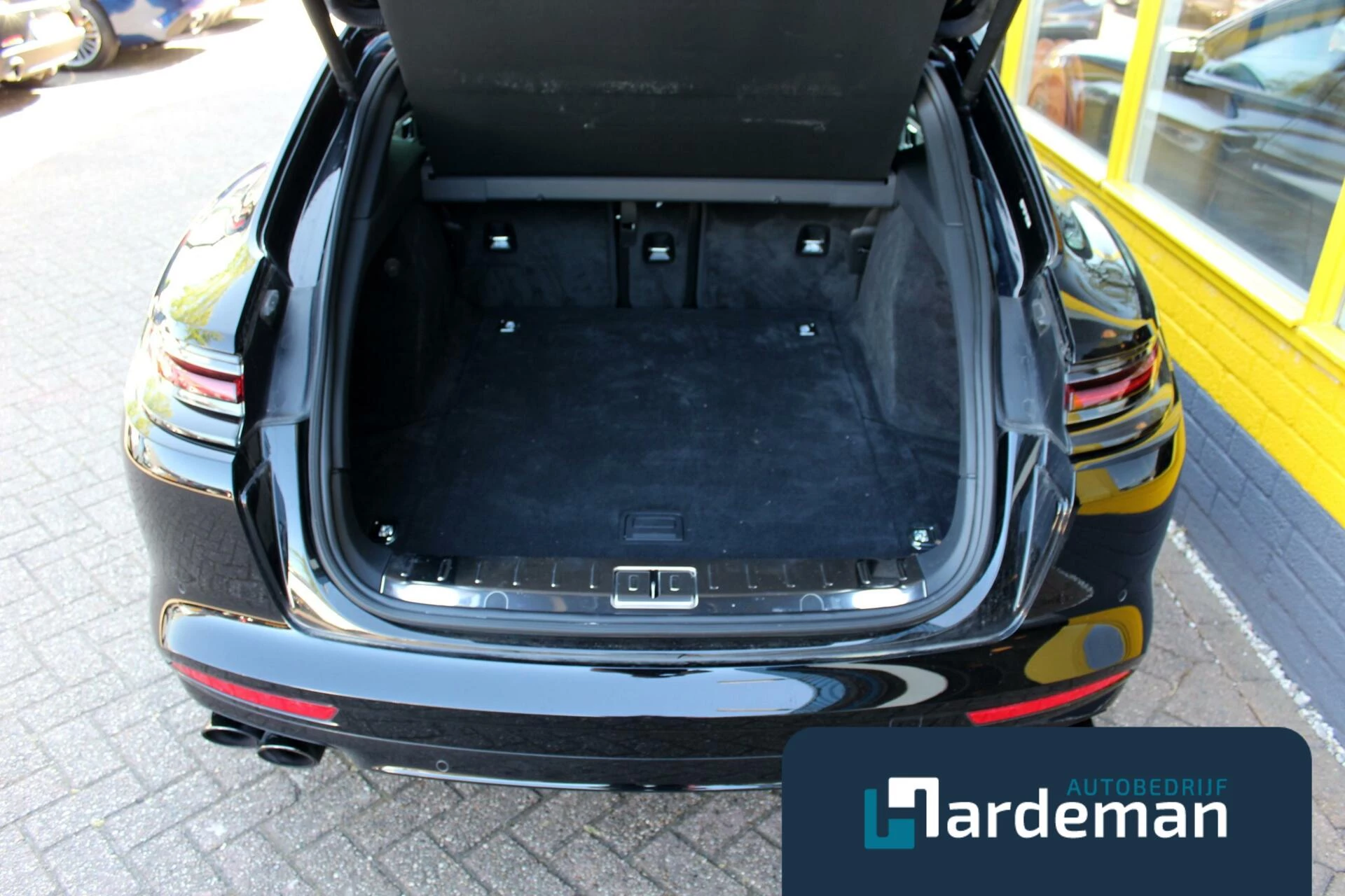 Hoofdafbeelding Porsche Panamera