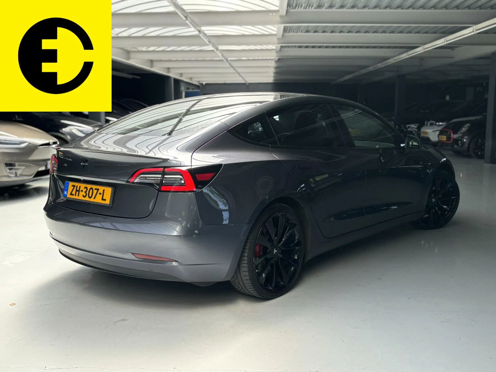 Hoofdafbeelding Tesla Model 3