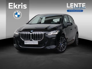 BMW 2-serie Active Tourer 230e xDrive M Sport/ Glazen Panoramadak/ Elektrisch verstelbare en verwarmbare stoelen/ Head-Up/ Harman Kardon / Lentevoordeel