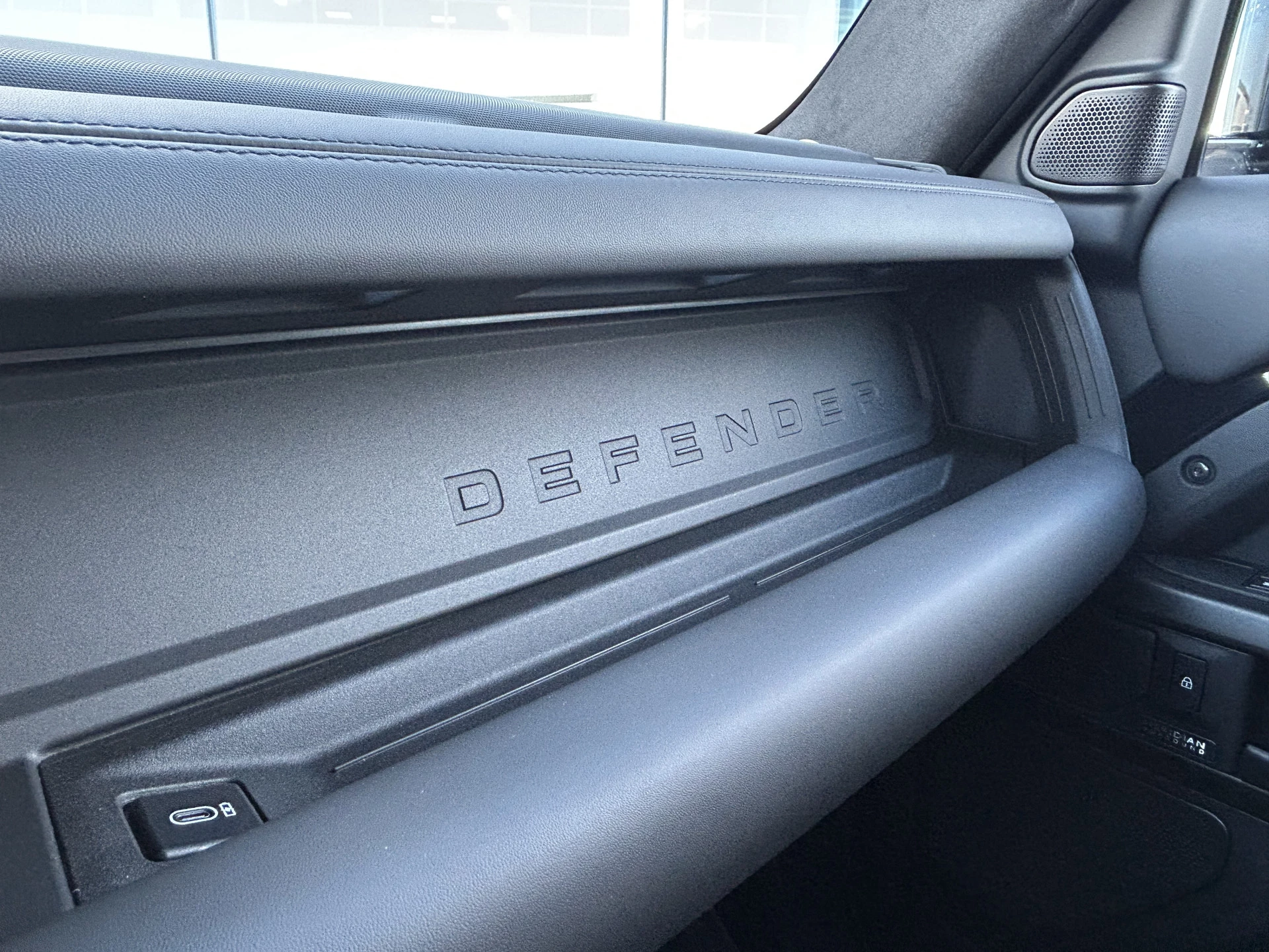 Hoofdafbeelding Land Rover Defender