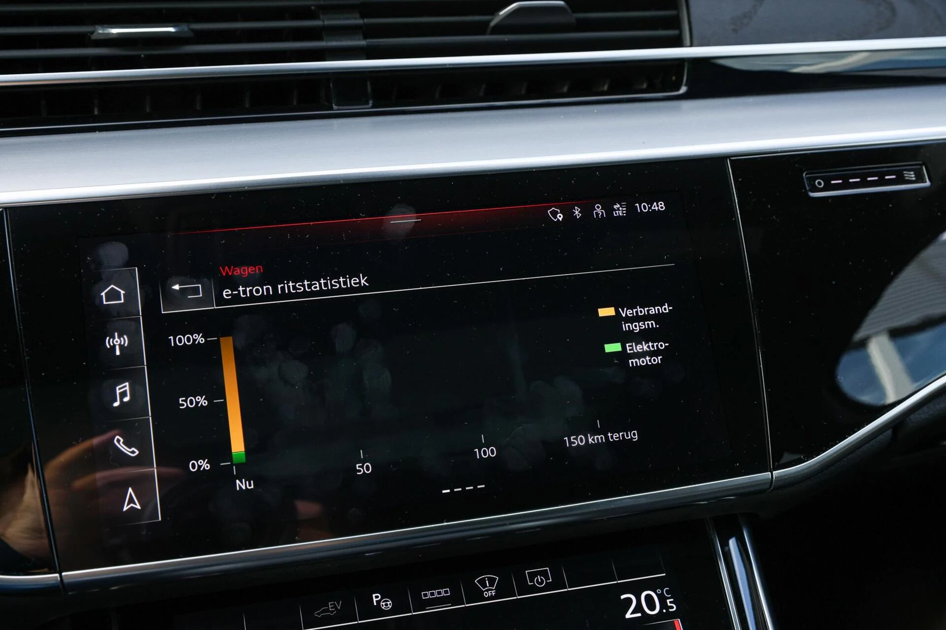 Hoofdafbeelding Audi A8