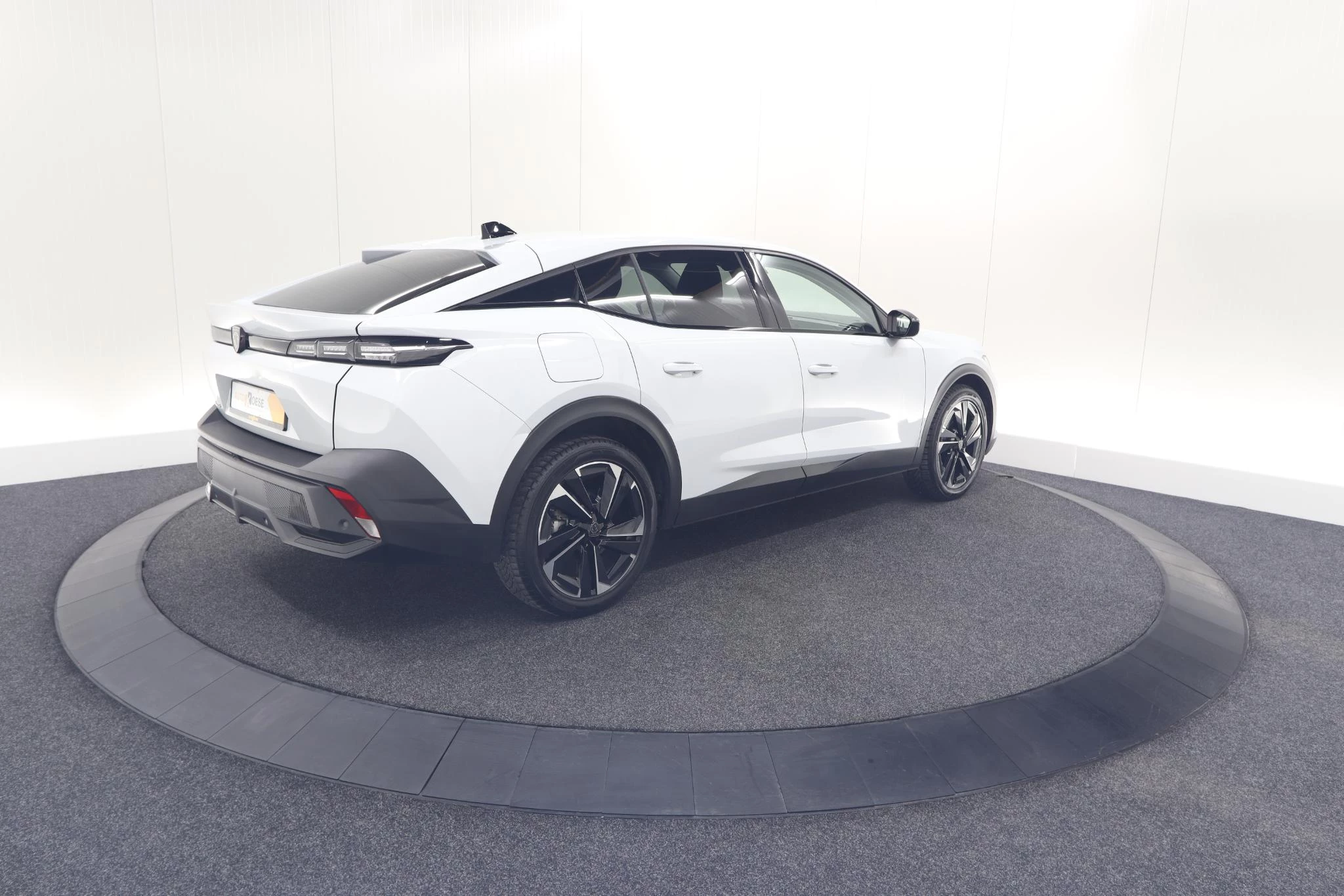 Hoofdafbeelding Peugeot 408