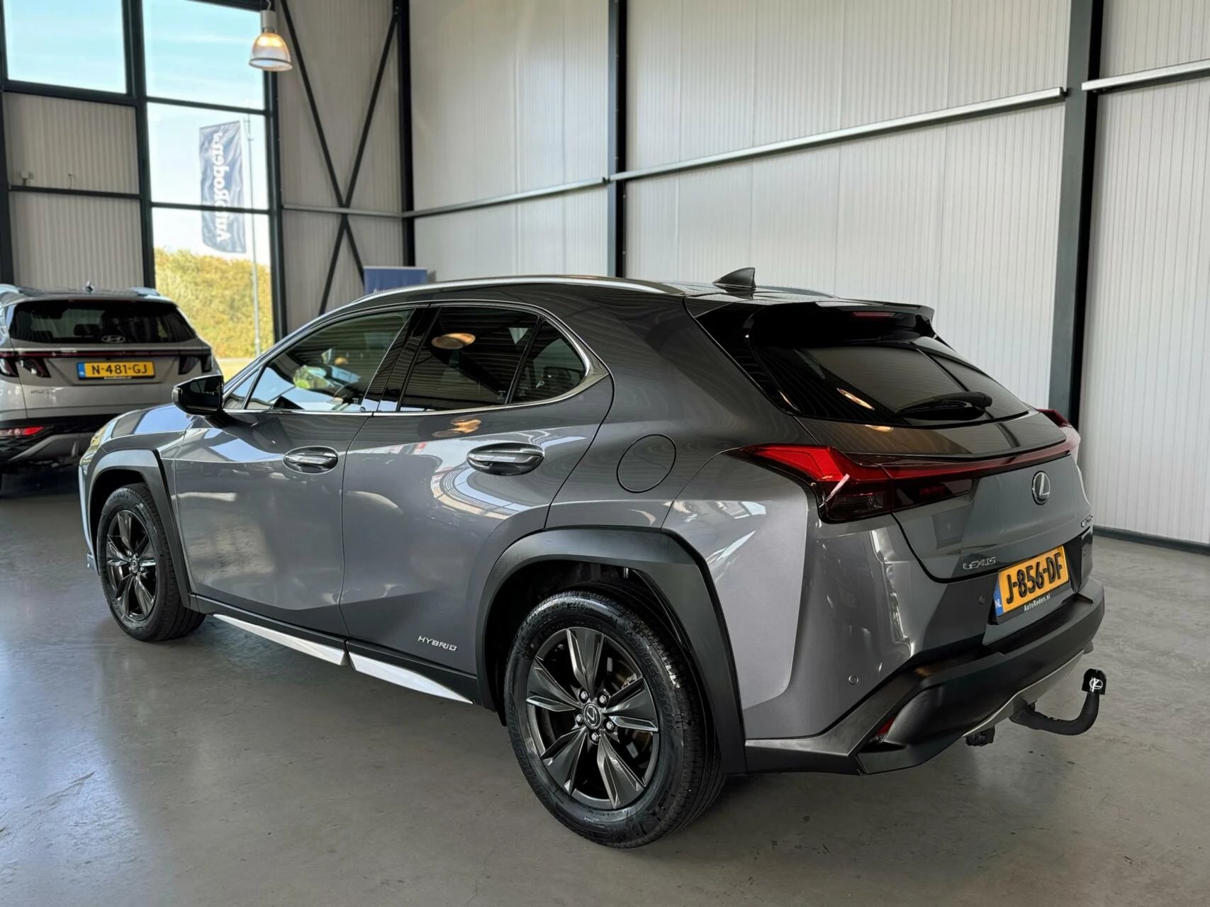 Hoofdafbeelding Lexus UX