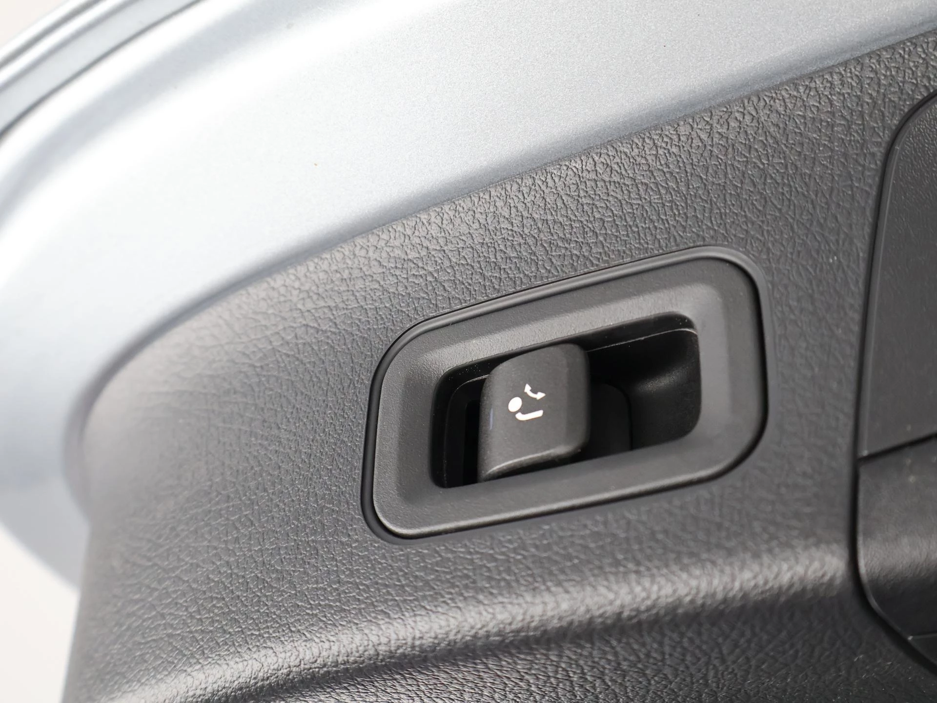 Hoofdafbeelding Mercedes-Benz EQA