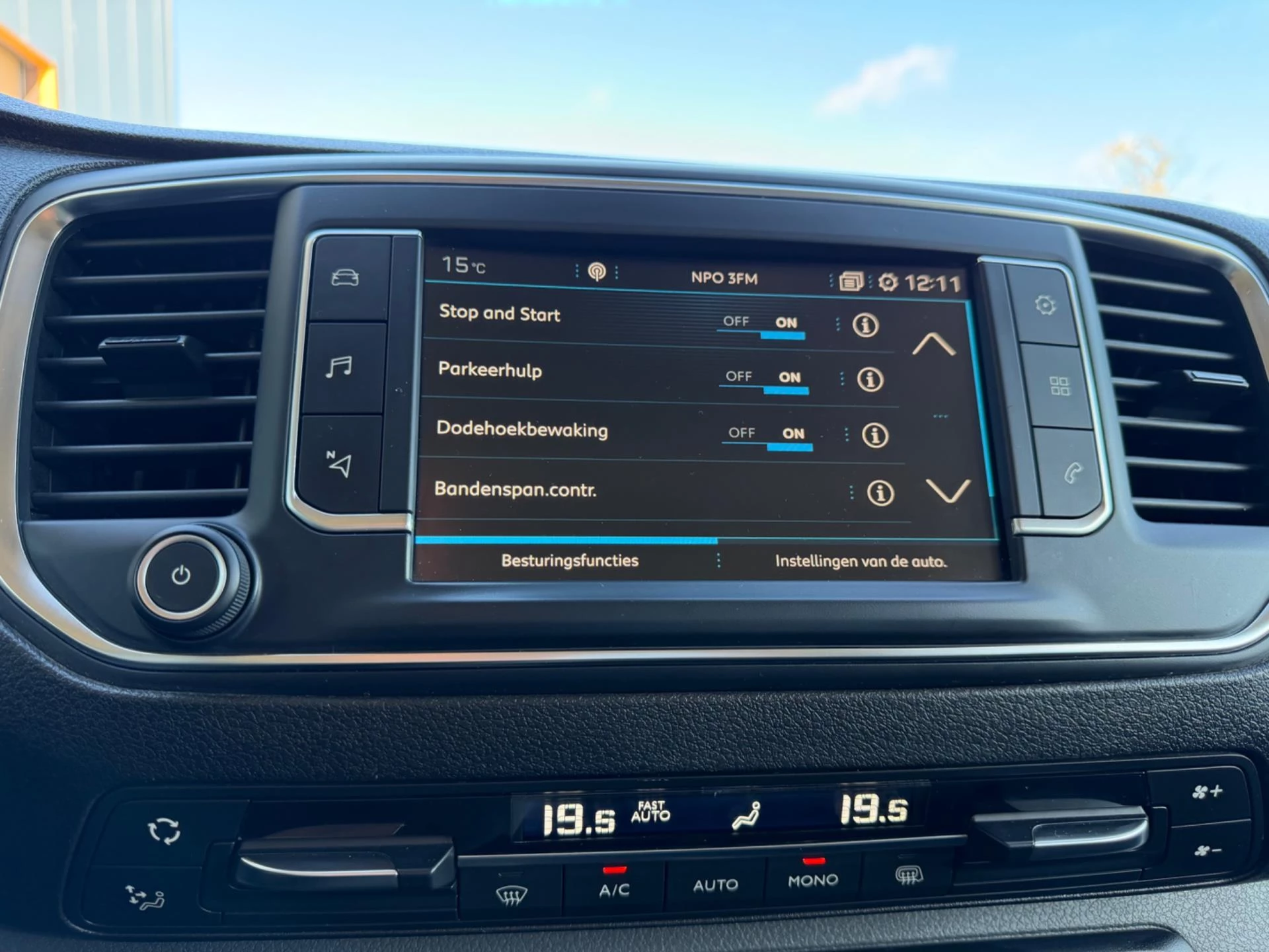 Hoofdafbeelding Peugeot Expert