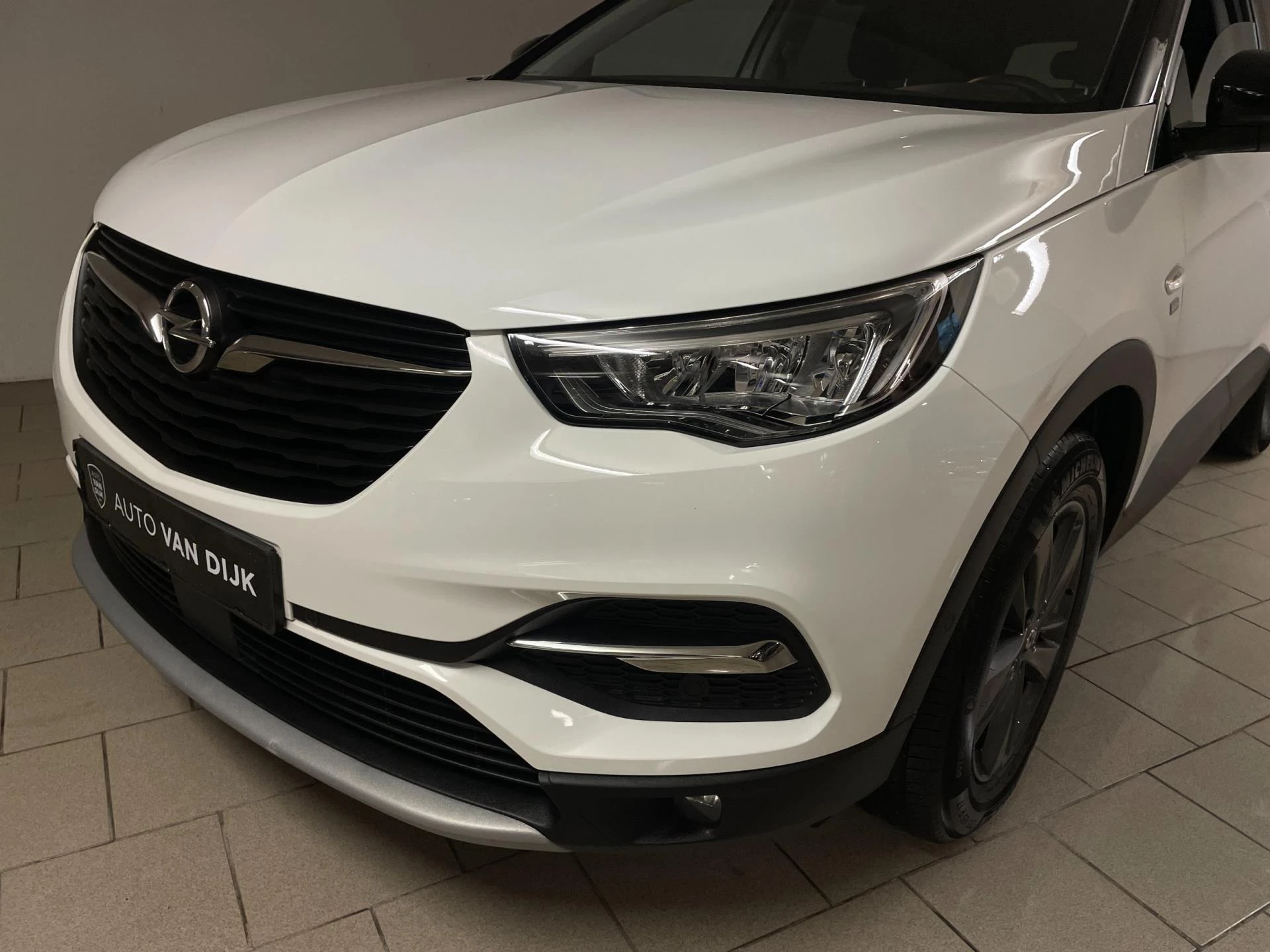 Hoofdafbeelding Opel Grandland X