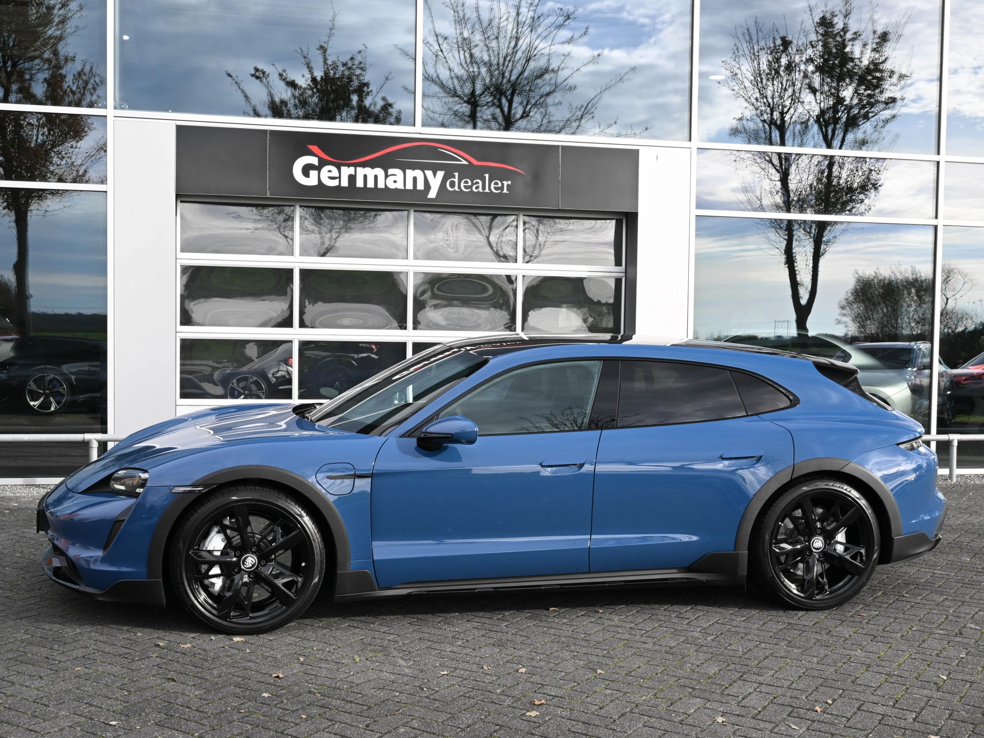 Hoofdafbeelding Porsche Taycan