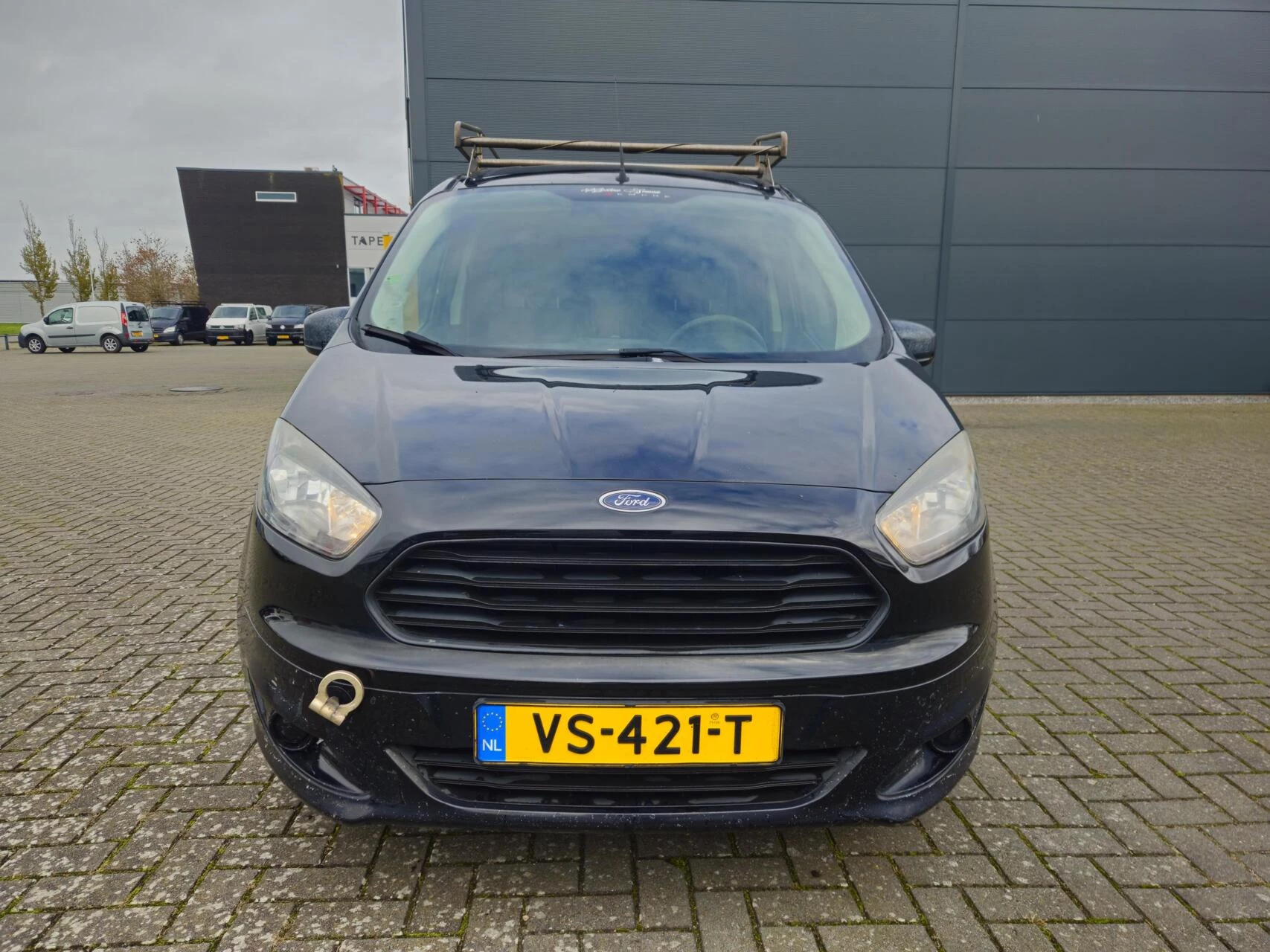 Hoofdafbeelding Ford Transit Courier