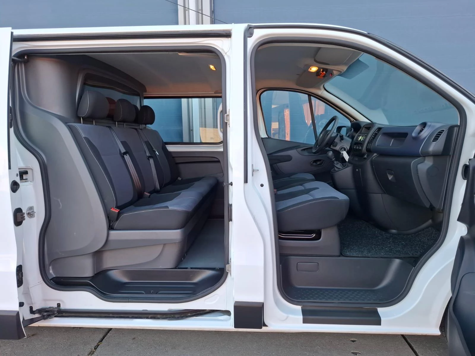 Hoofdafbeelding Opel Vivaro