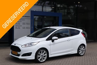 Ford Fiesta 125PK SPORT HALFLEDER CLIMA BLUETOOTH PARK-SENSOREN 17" LM-VELGEN STOEL/VOORRUITVERW. CRUISE NAVI