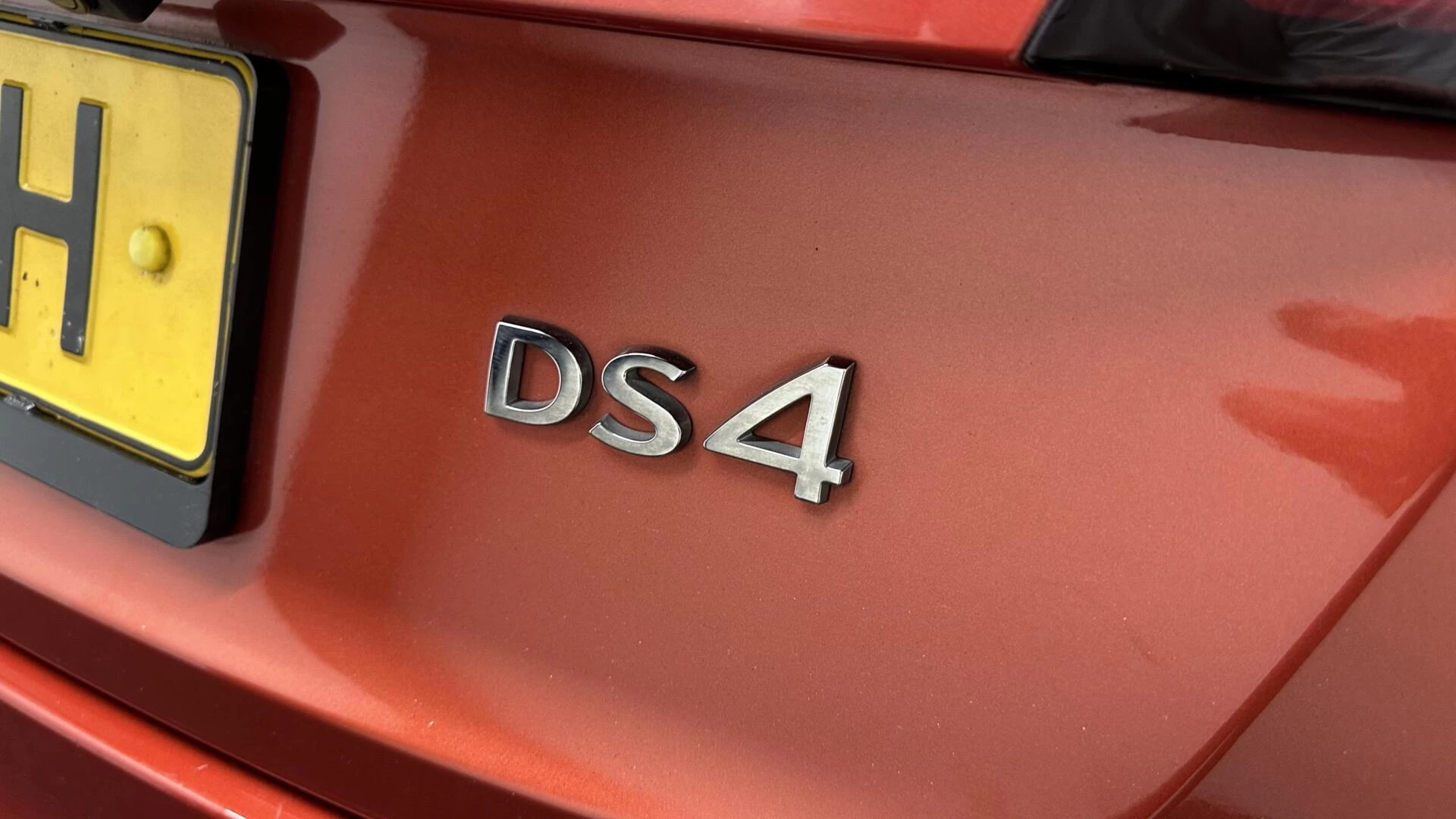 Hoofdafbeelding DS DS 4