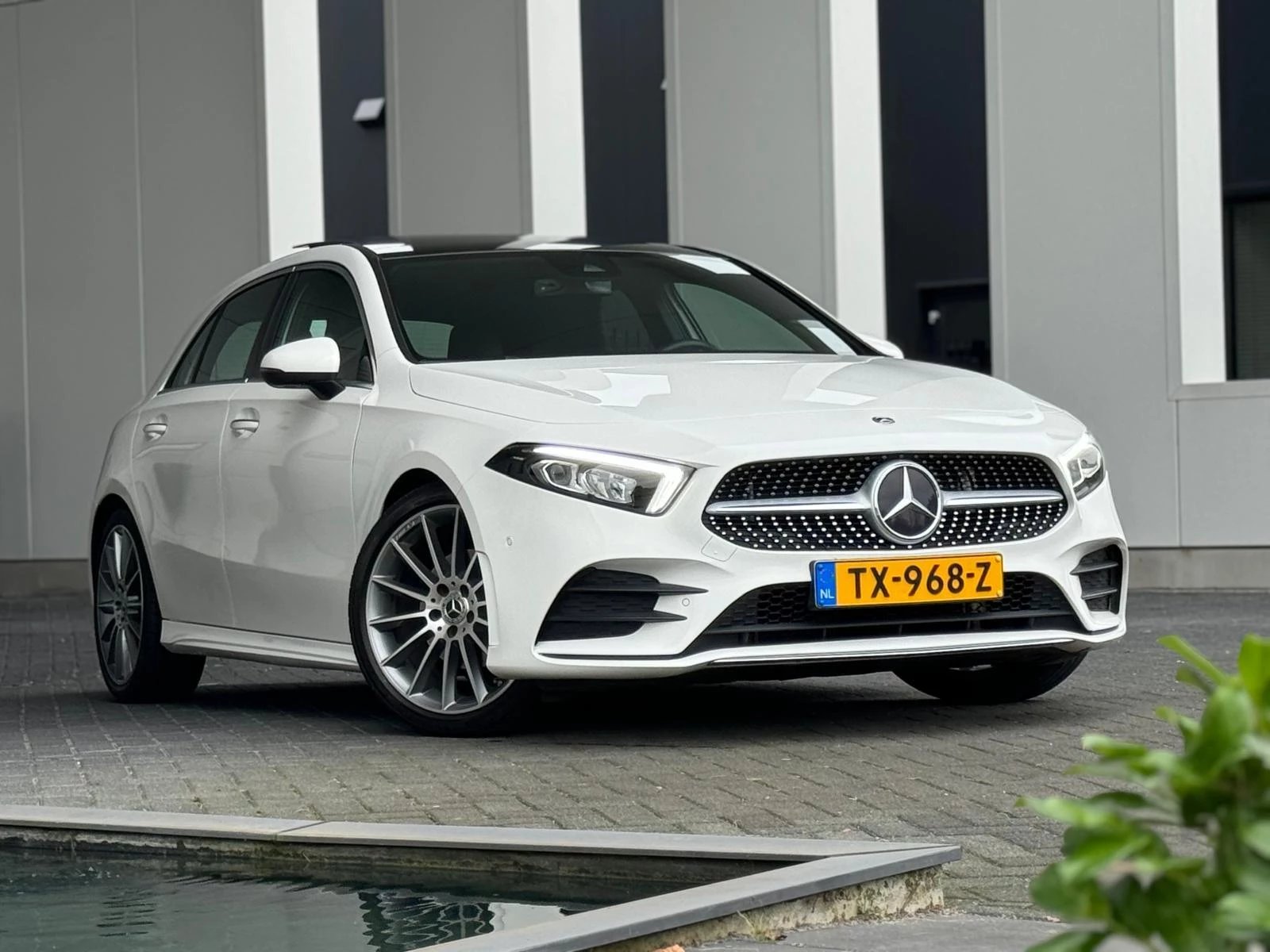 Hoofdafbeelding Mercedes-Benz A-Klasse