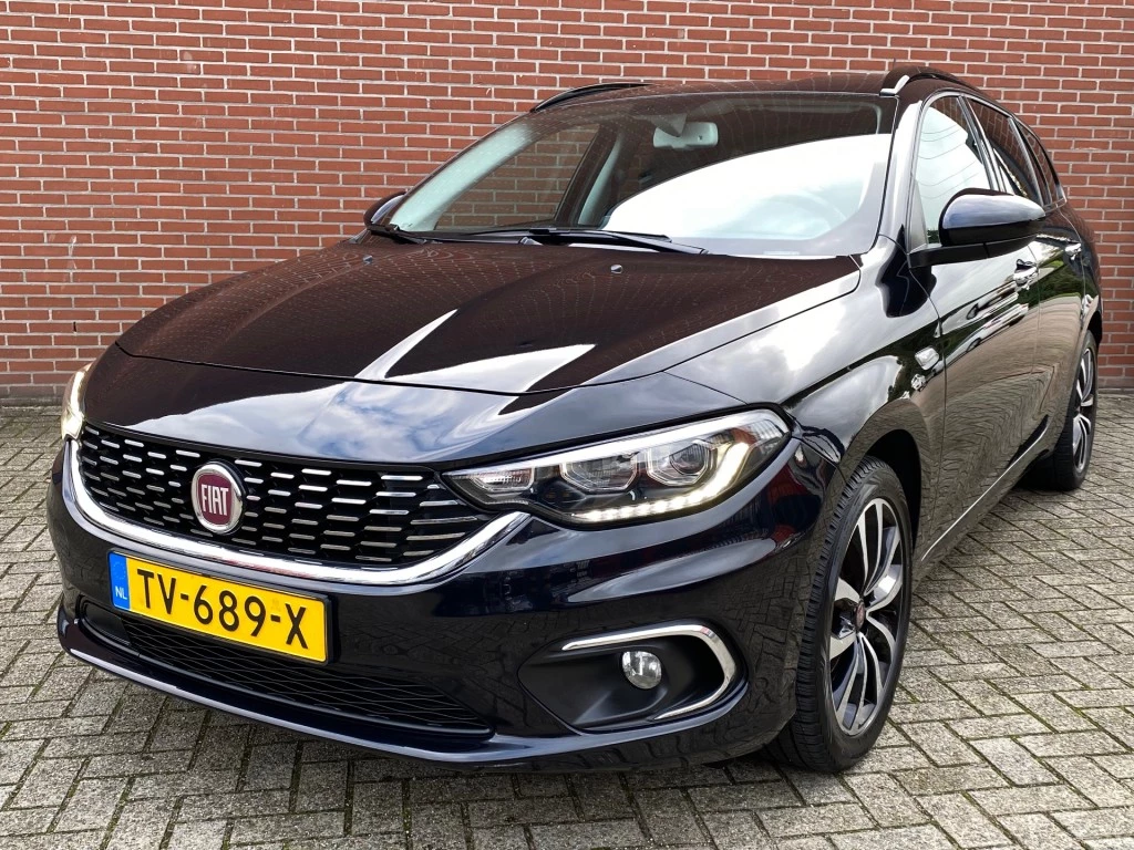 Hoofdafbeelding Fiat Tipo