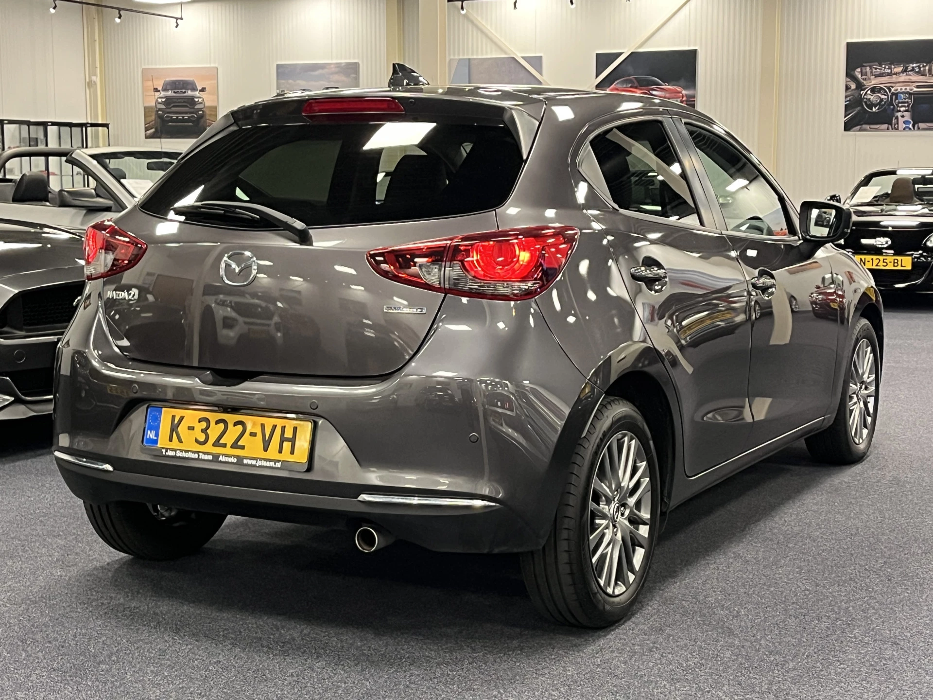 Hoofdafbeelding Mazda 2
