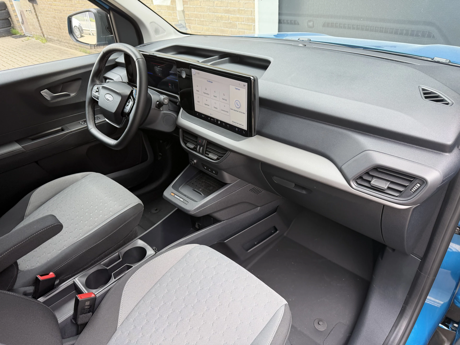Hoofdafbeelding Ford E-Transit