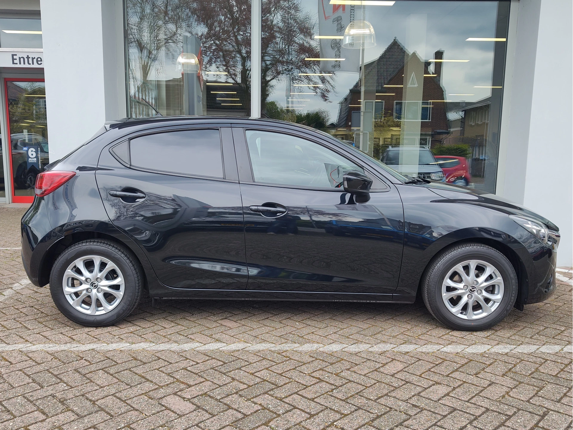 Hoofdafbeelding Mazda 2