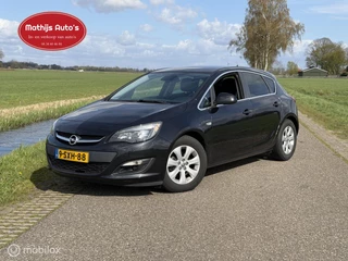Opel Astra 1.4 Turbo Cosmo Navi Hatchback nette staat!