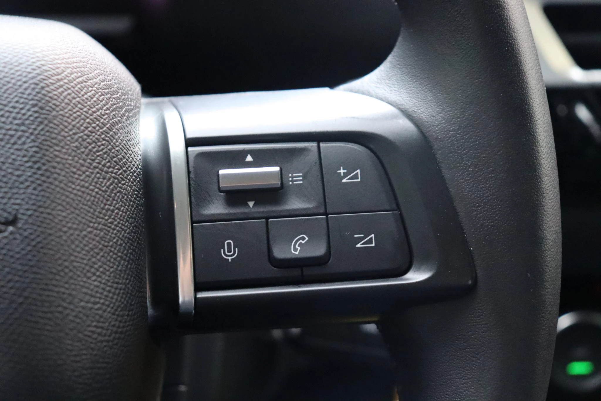 Hoofdafbeelding Citroën ë-C4 X