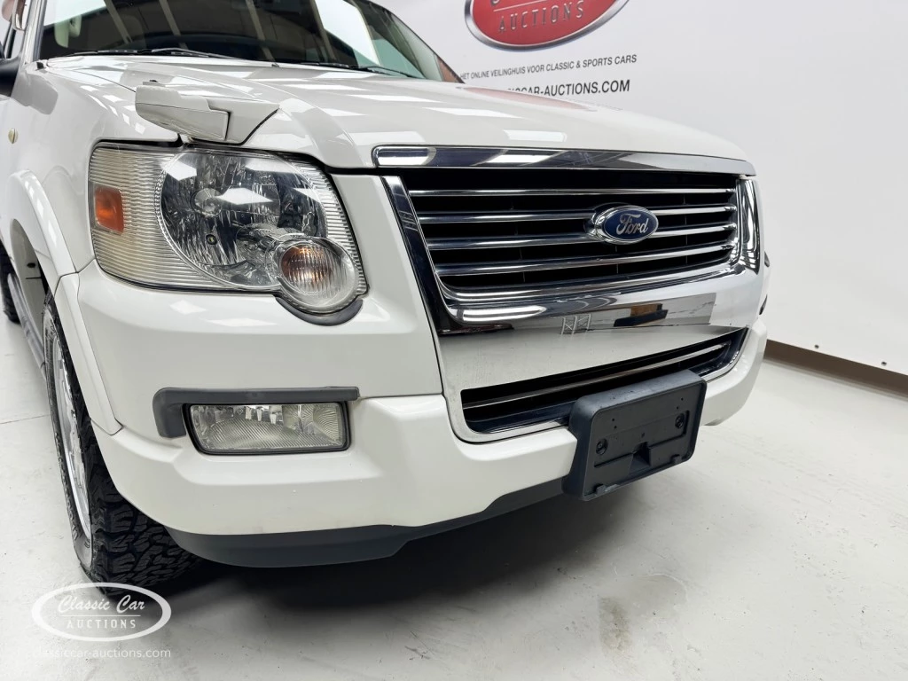 Hoofdafbeelding Ford Explorer