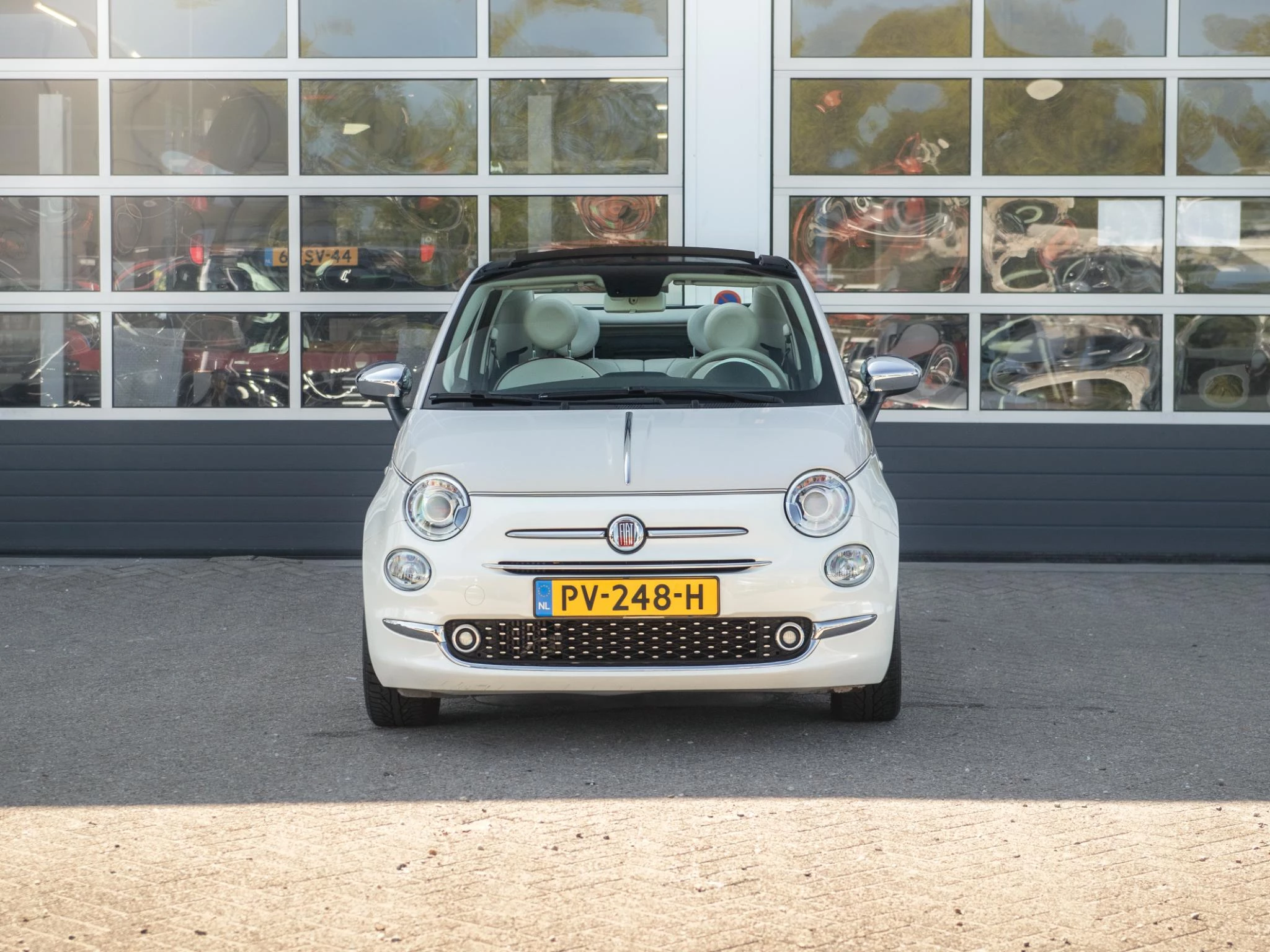 Hoofdafbeelding Fiat 500C