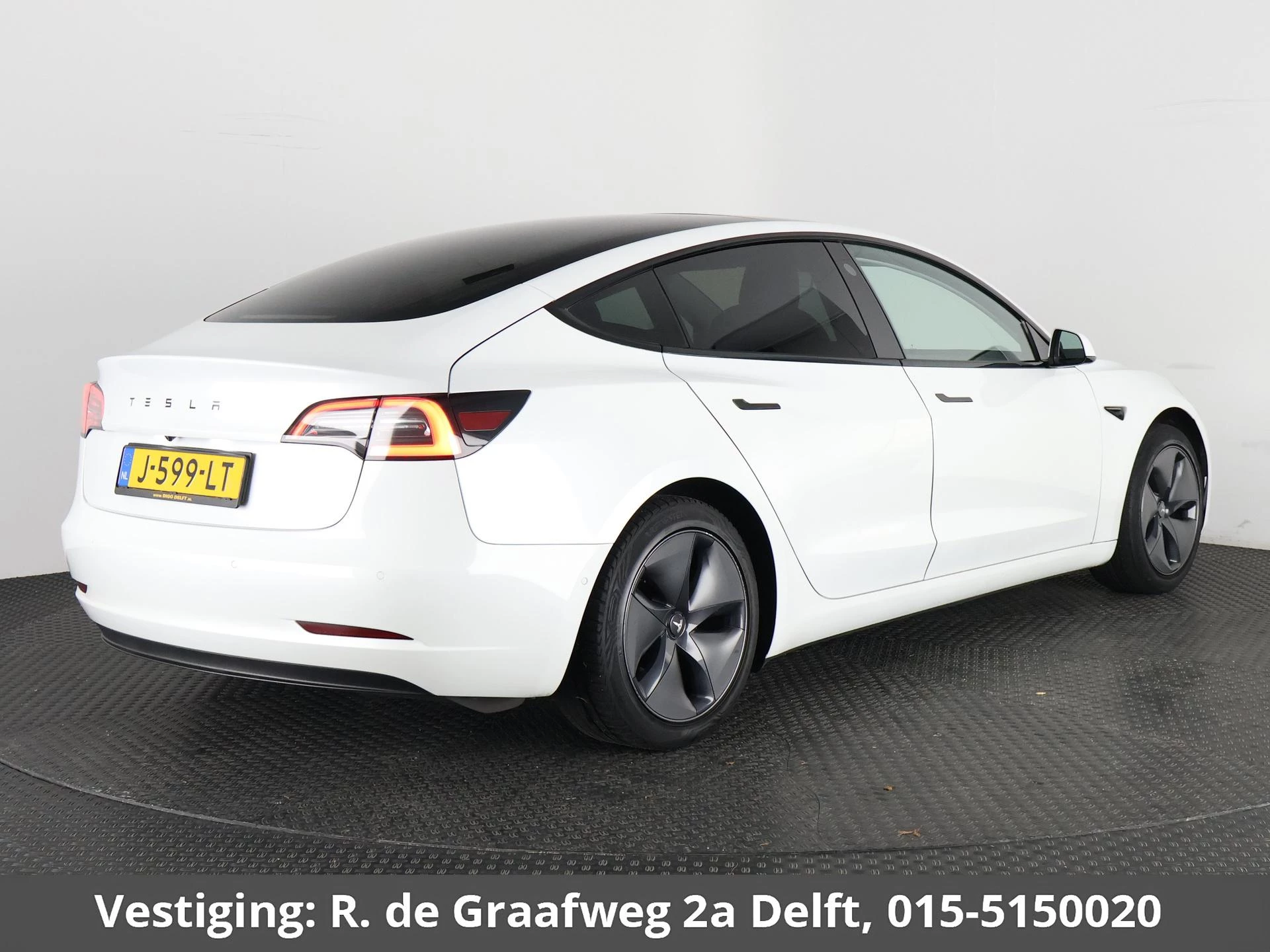 Hoofdafbeelding Tesla Model 3