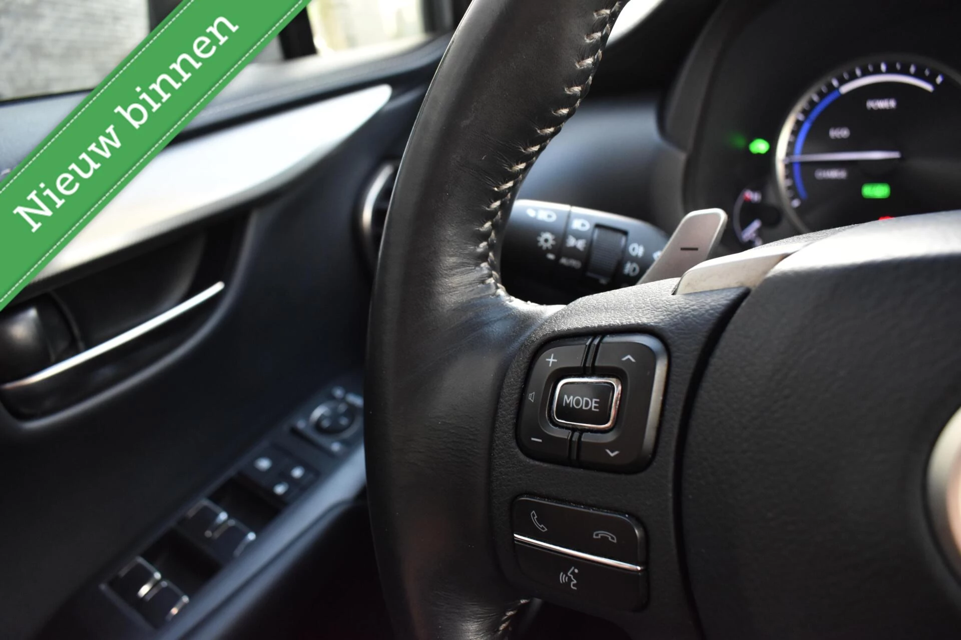 Hoofdafbeelding Lexus NX