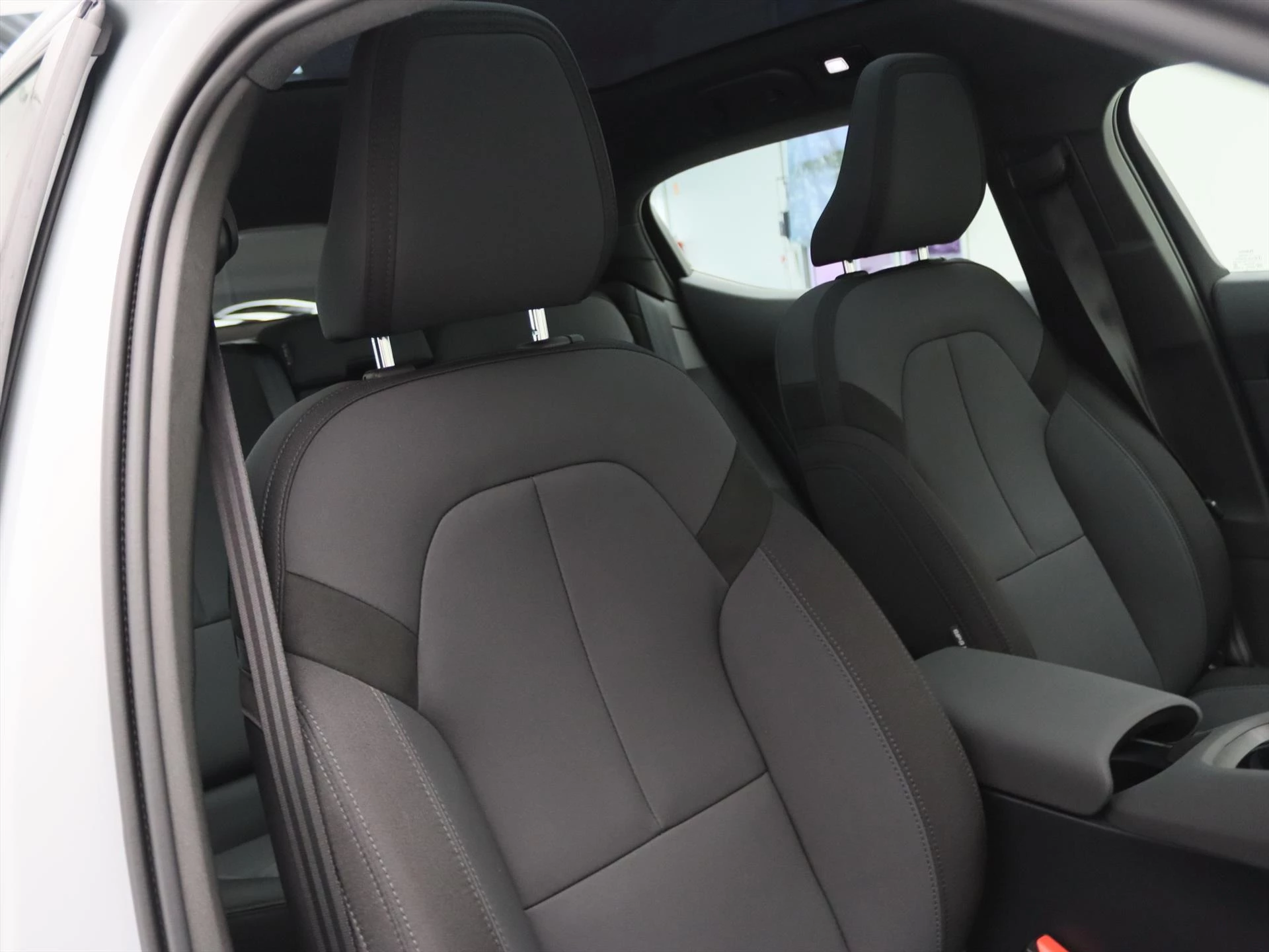 Hoofdafbeelding Polestar 2