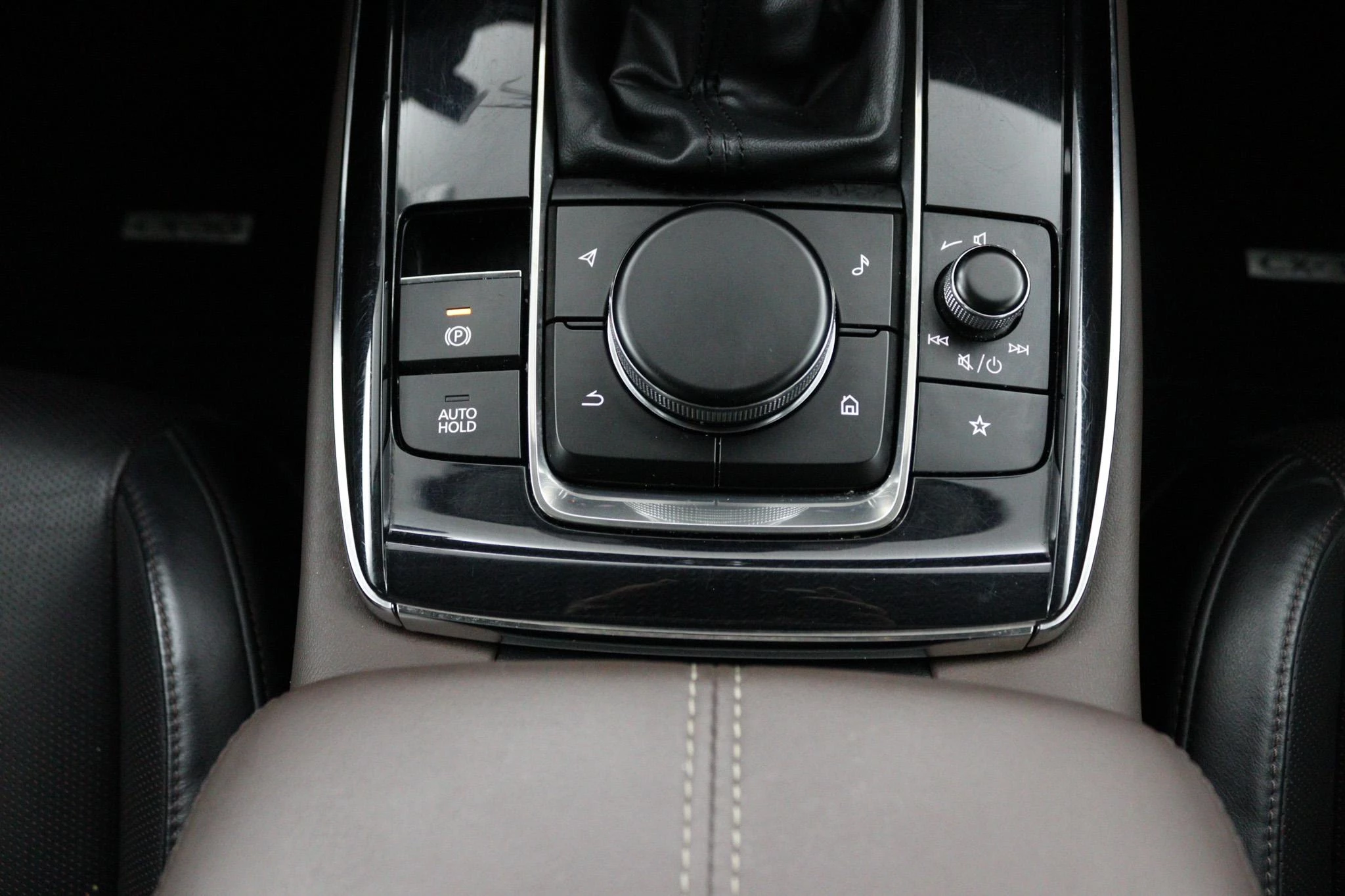 Hoofdafbeelding Mazda CX-30