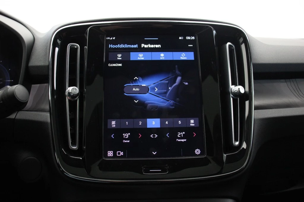 Hoofdafbeelding Volvo C40