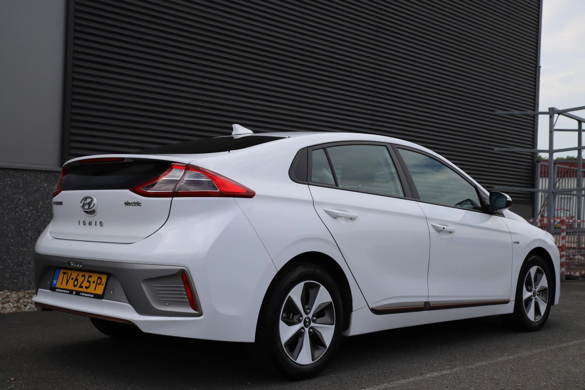 Hoofdafbeelding Hyundai IONIQ